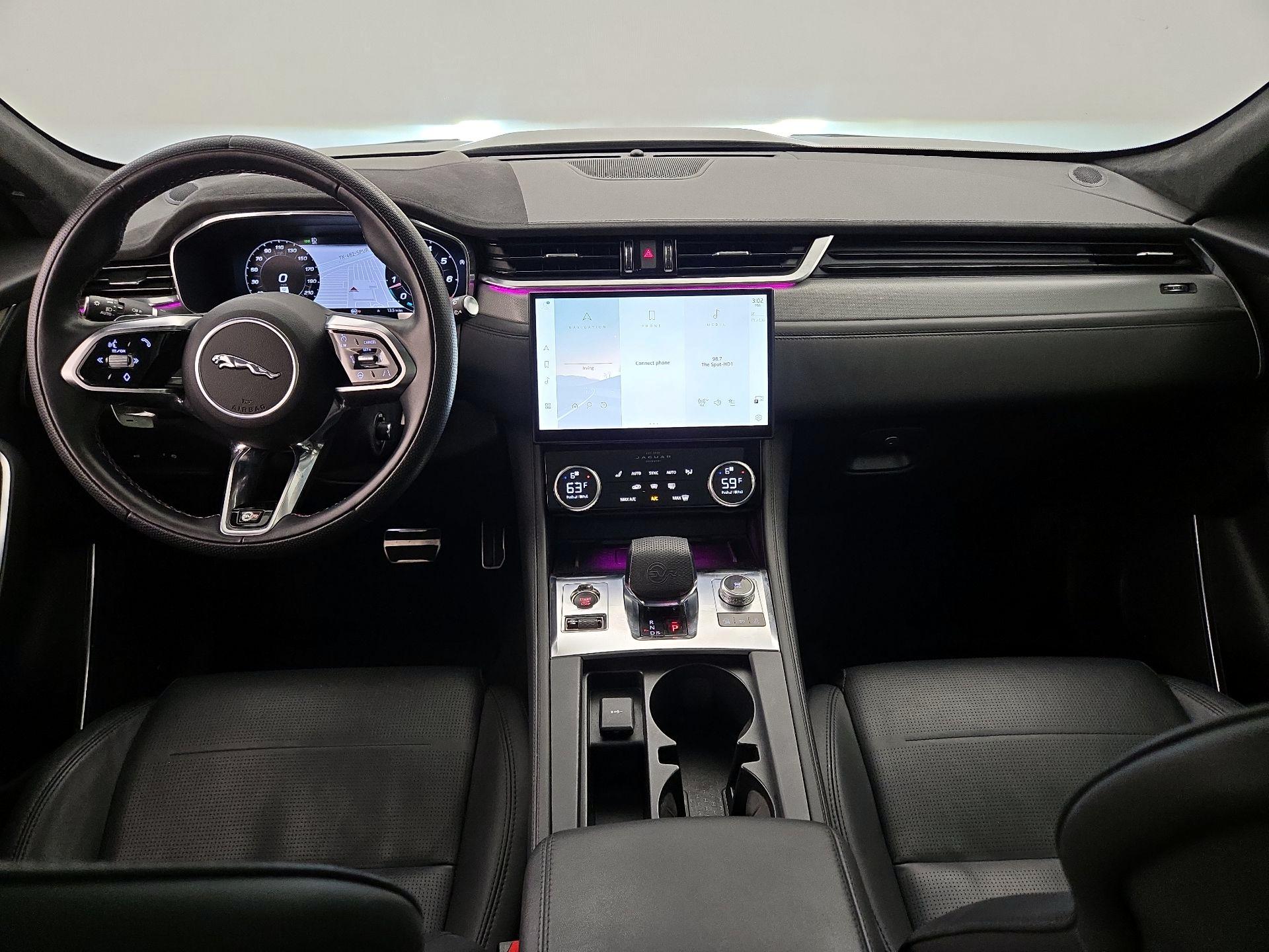Thumbnail: 2023 Jaguar F-Pace - 9