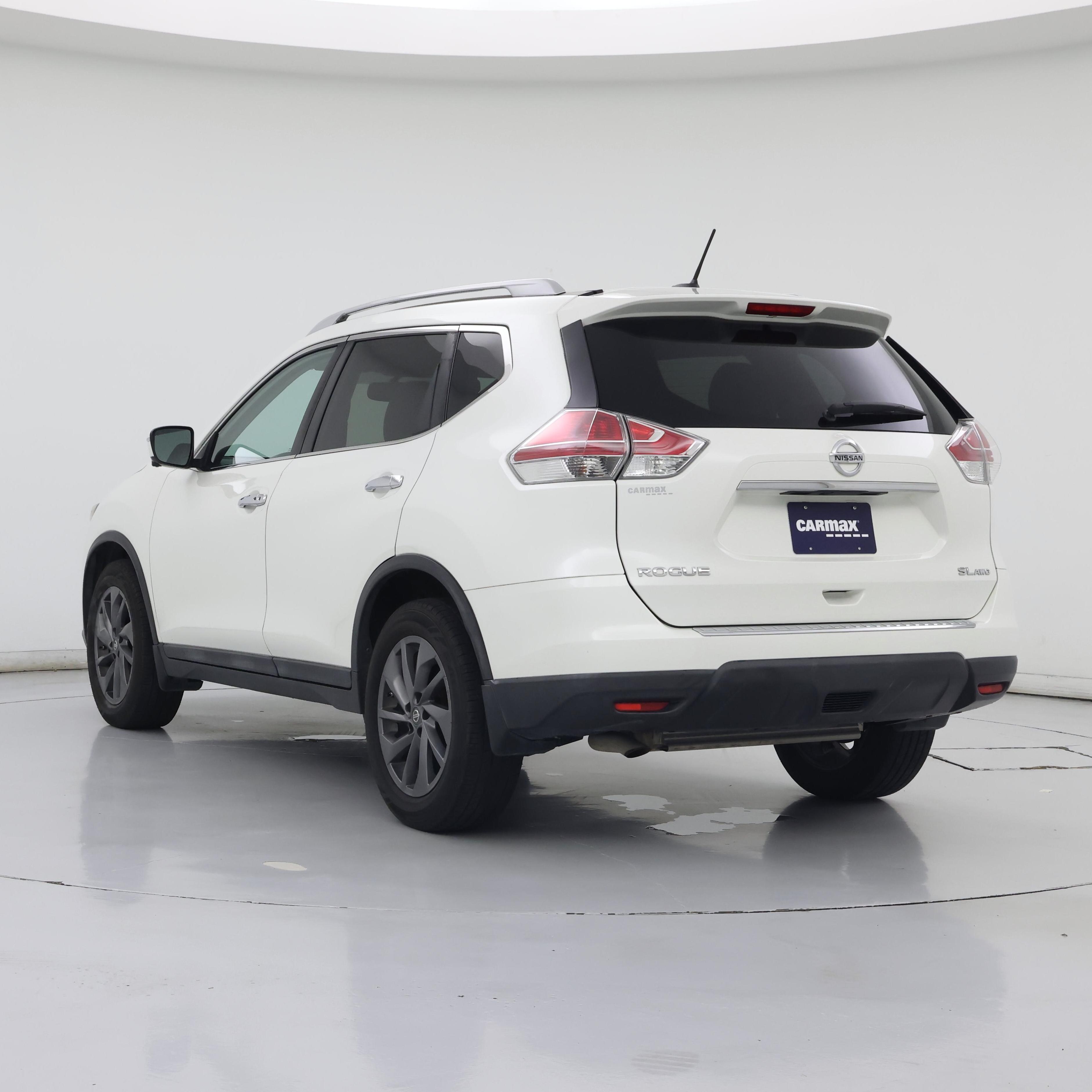 Thumbnail: 2016 Nissan Rogue - 2