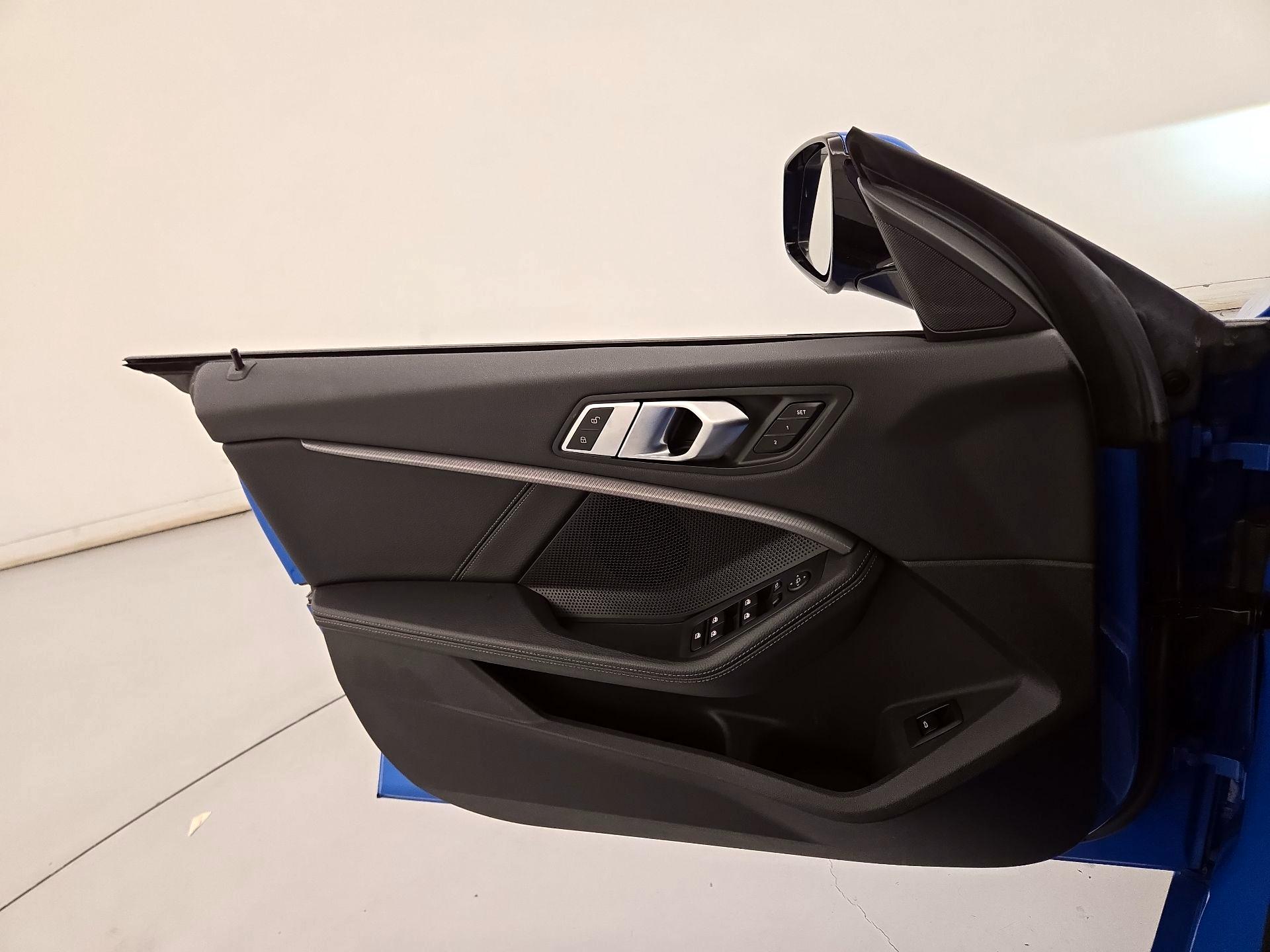 Thumbnail: 2021 BMW 2 Series - 12