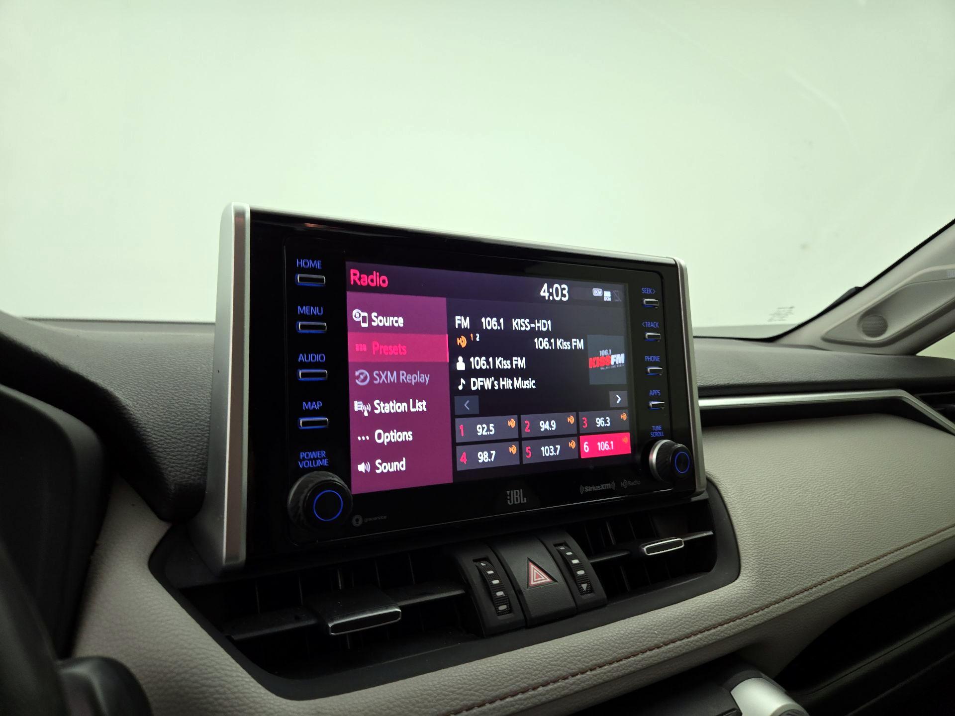 Thumbnail: 2020 Toyota RAV4 - 15