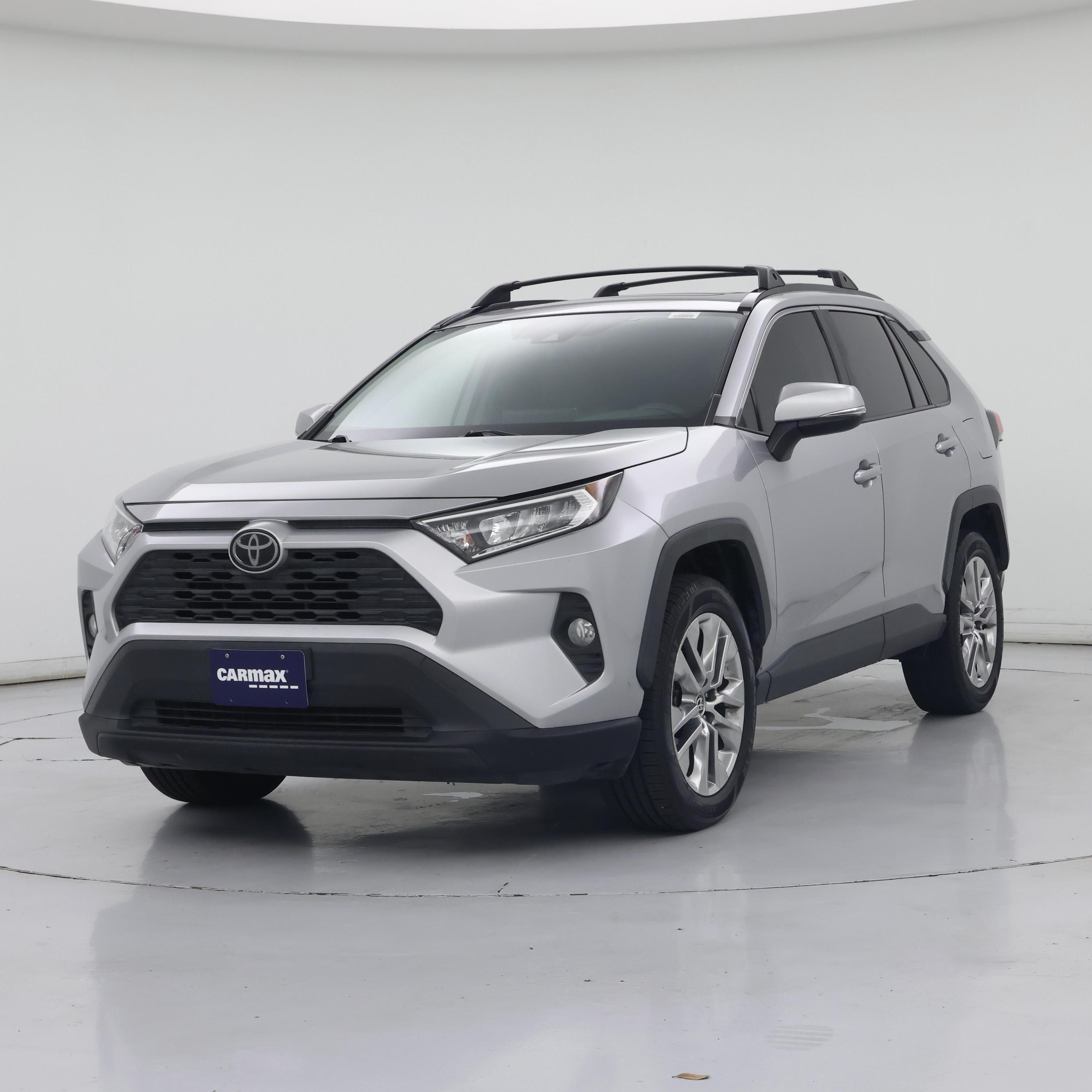 Thumbnail: 2020 Toyota RAV4 - 4