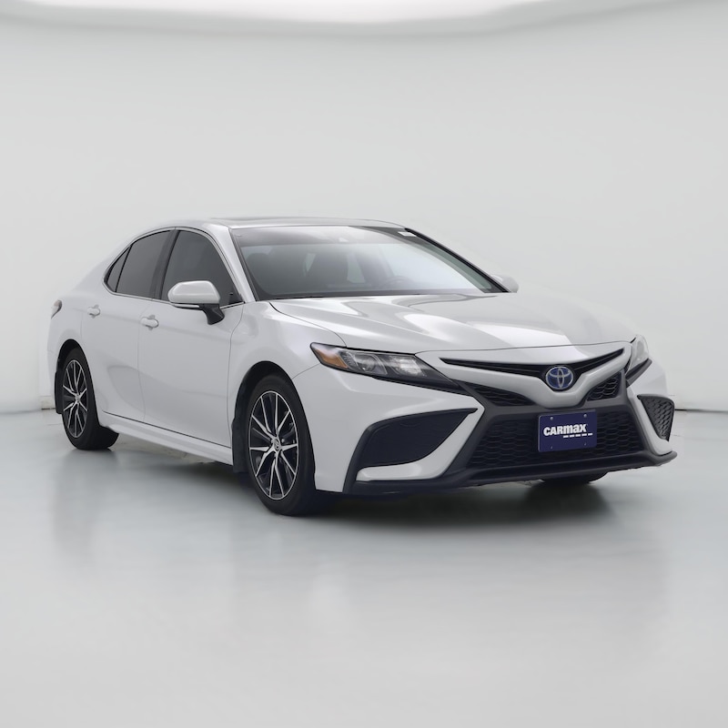 2024 Toyota Camry Hybrid SE