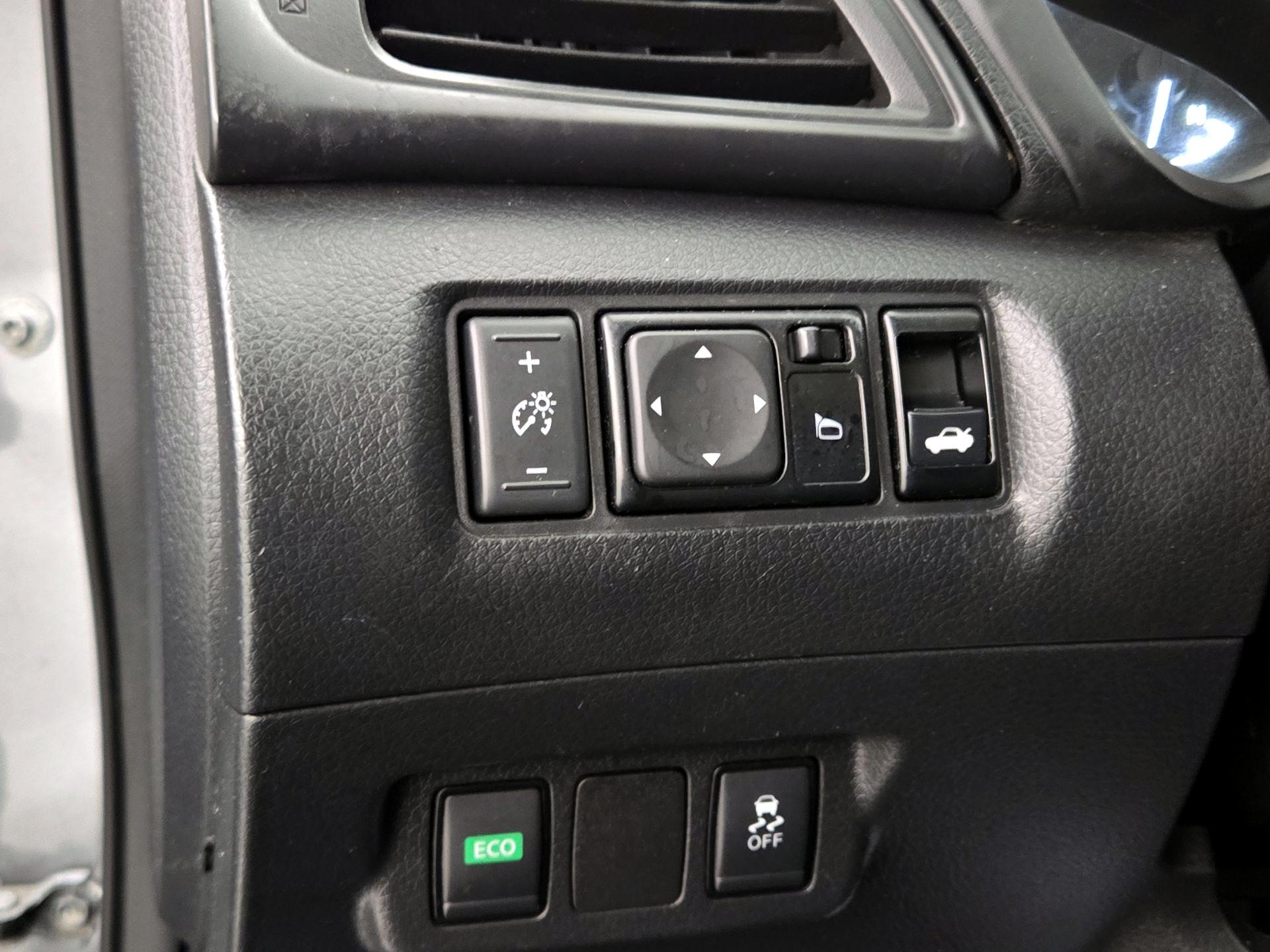 Thumbnail: 2019 Nissan Sentra - 13