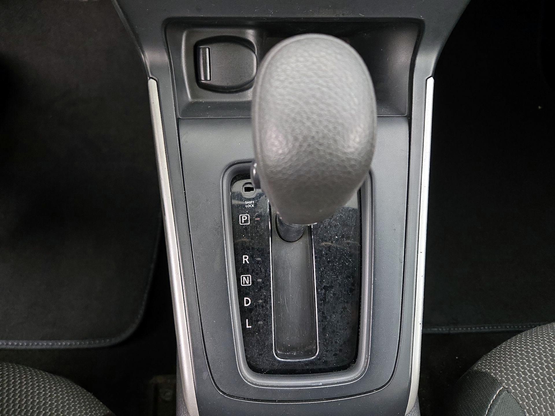 Thumbnail: 2019 Nissan Sentra - 17