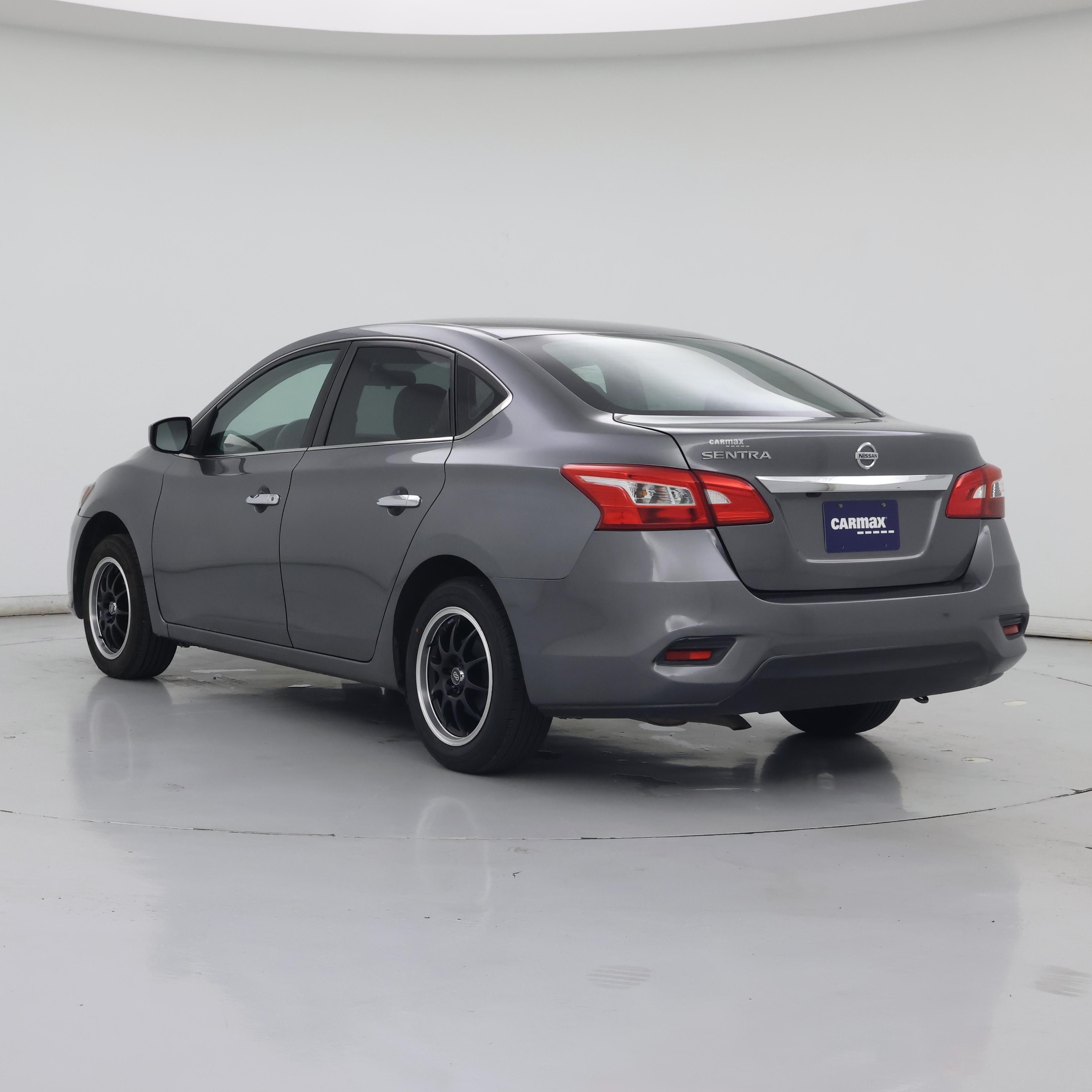 Thumbnail: 2019 Nissan Sentra - 2