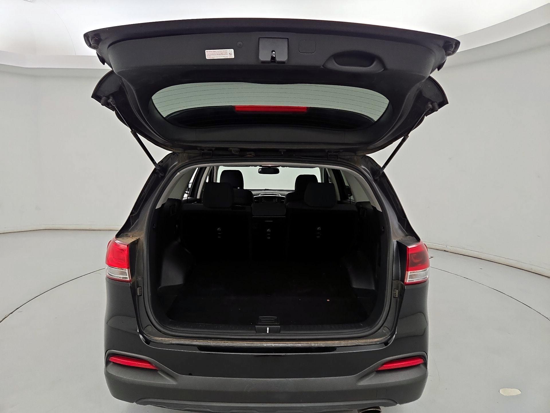 Thumbnail: 2017 Kia Sorento - 19