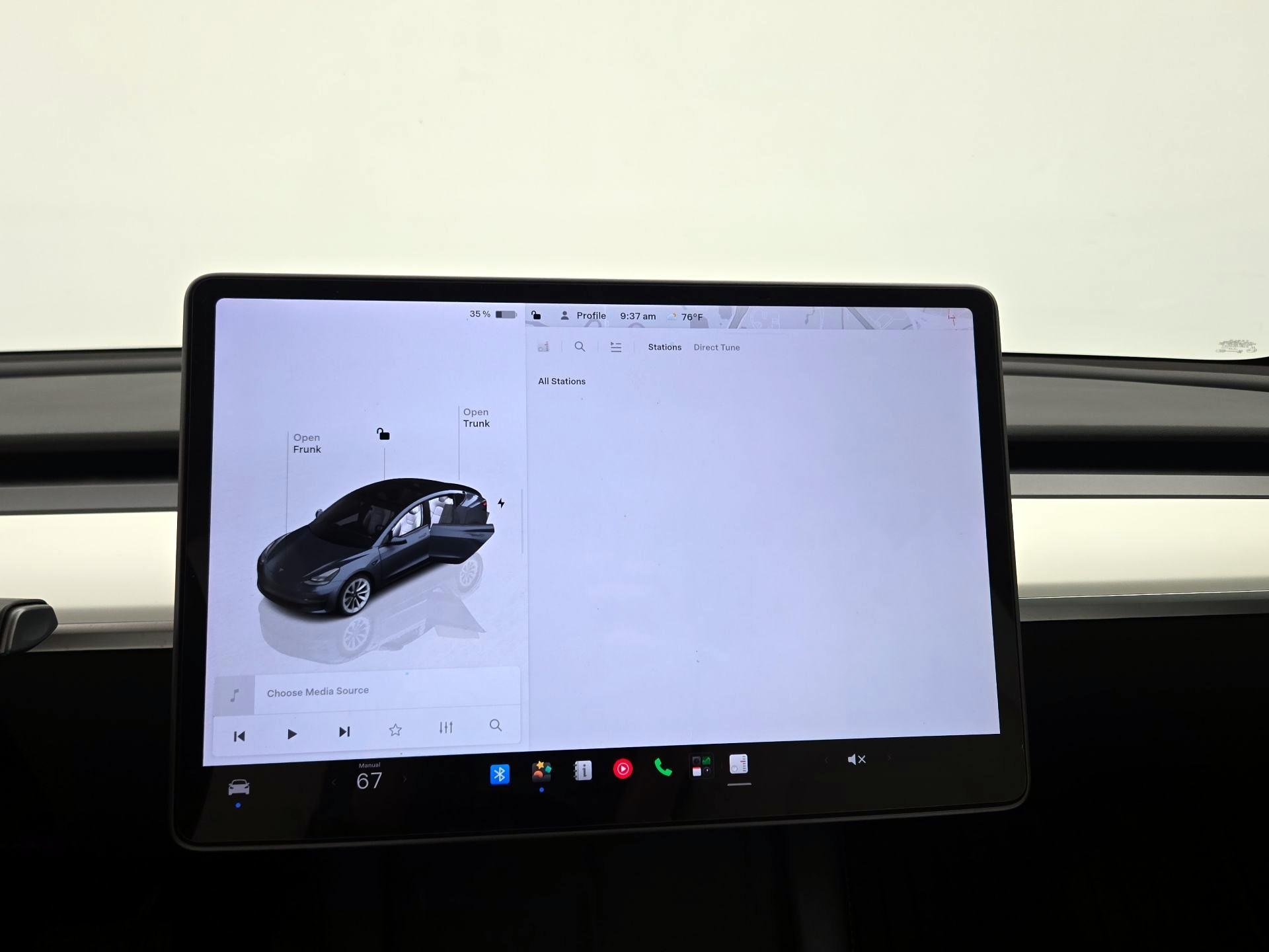 Thumbnail: 2023 Tesla Model 3 - 15