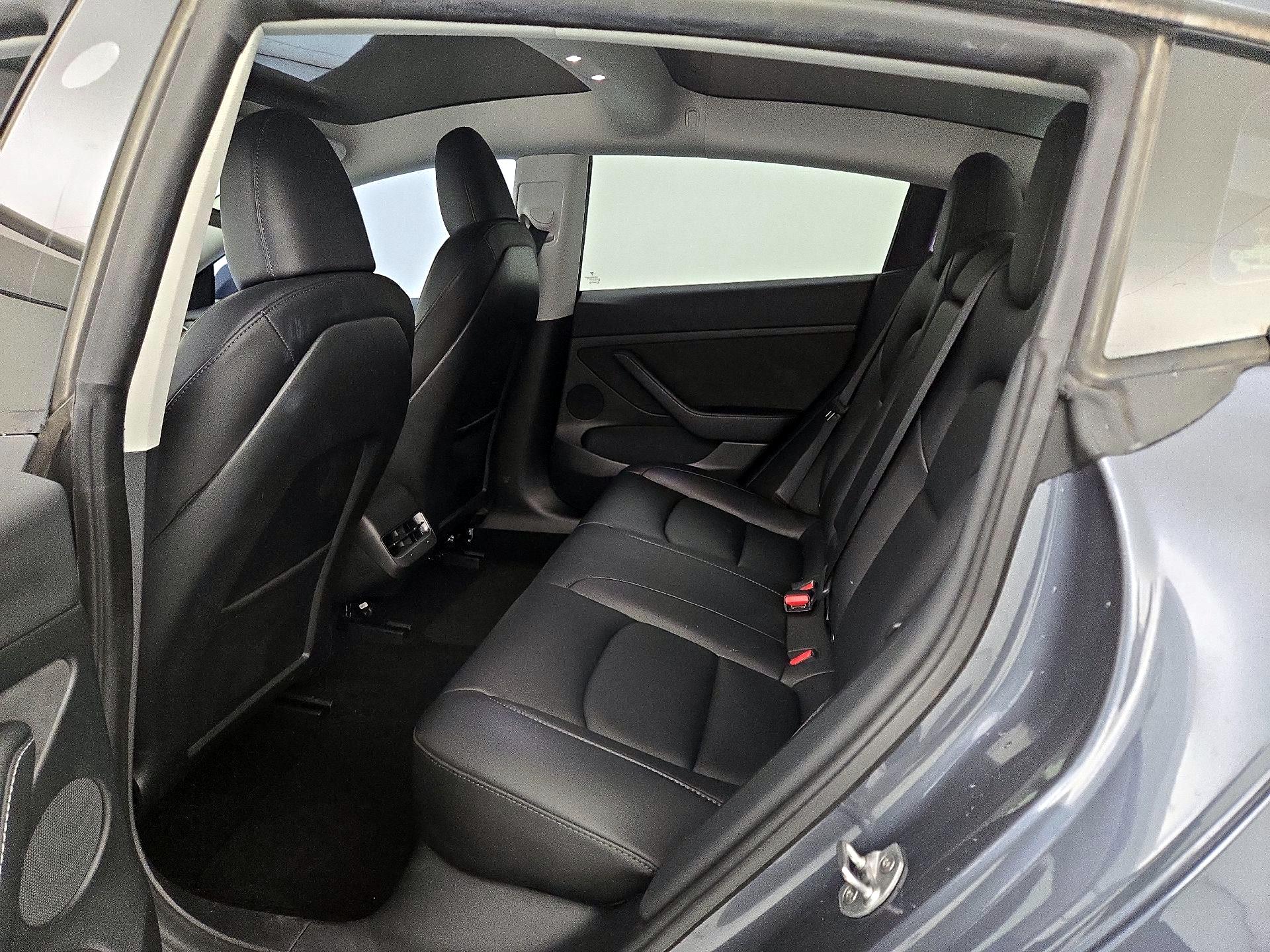 Thumbnail: 2023 Tesla Model 3 - 20