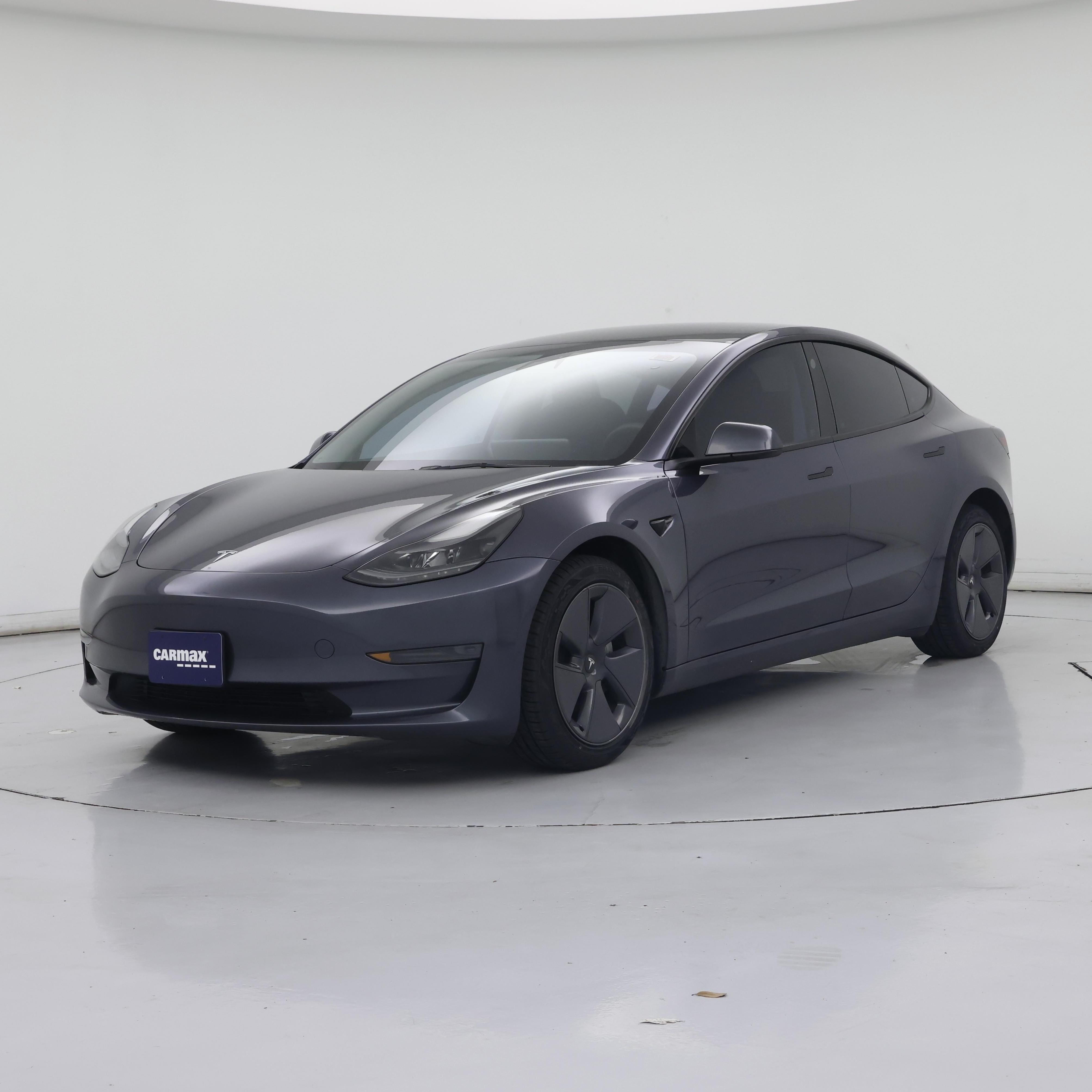 Thumbnail: 2023 Tesla Model 3 - 4