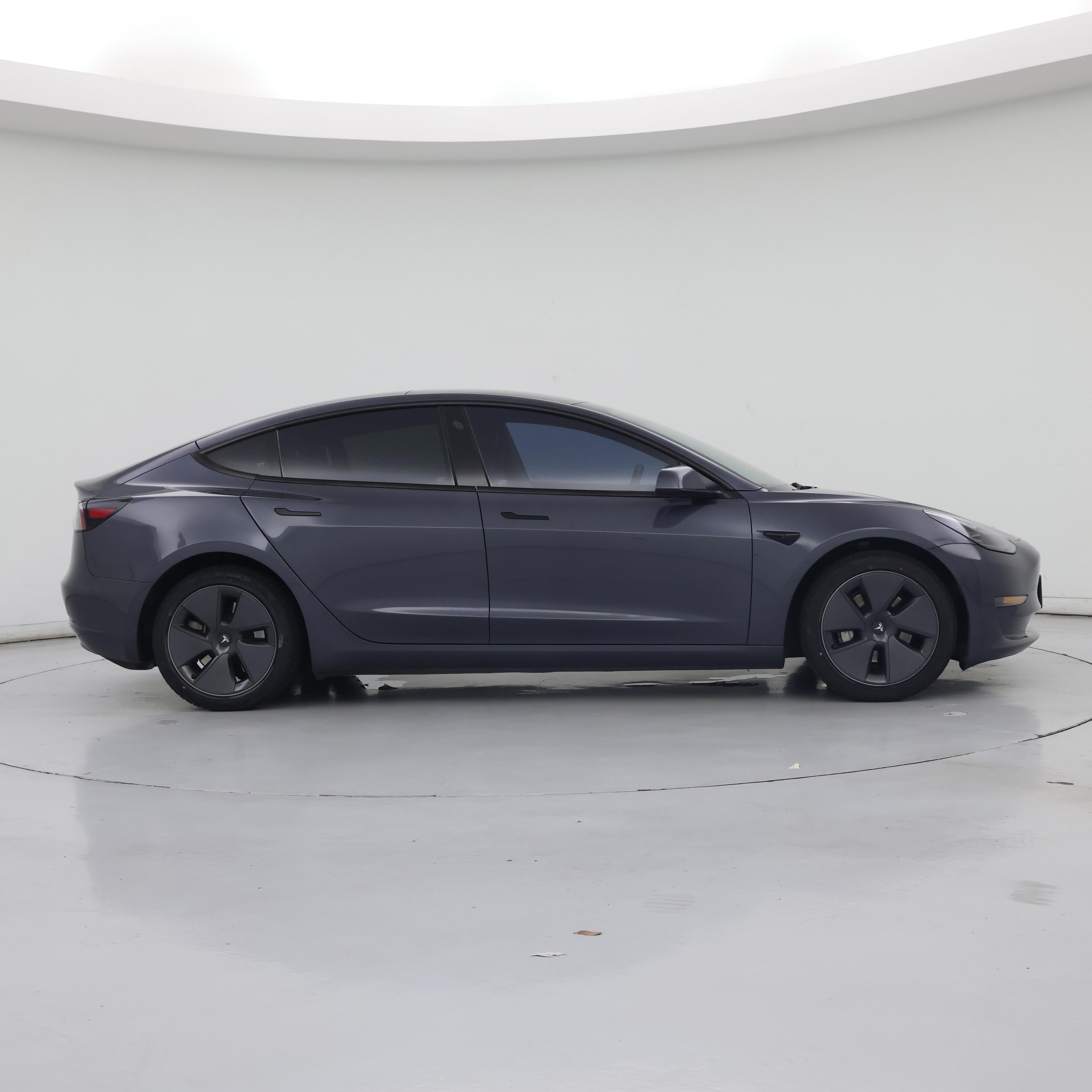 Thumbnail: 2023 Tesla Model 3 - 7