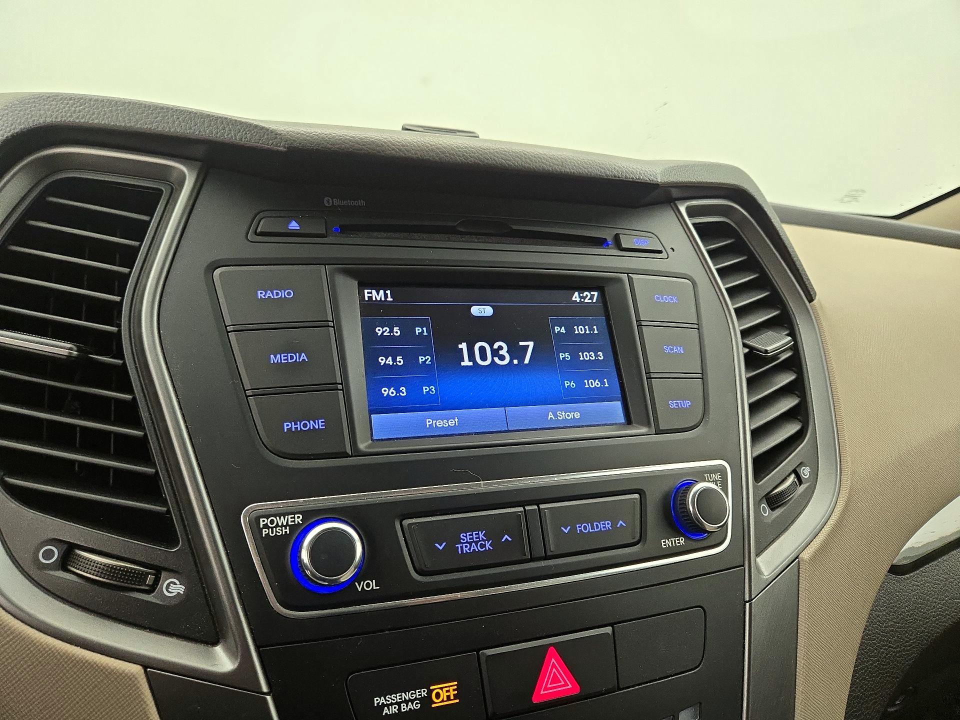 Thumbnail: 2018 Hyundai Santa Fe - 15