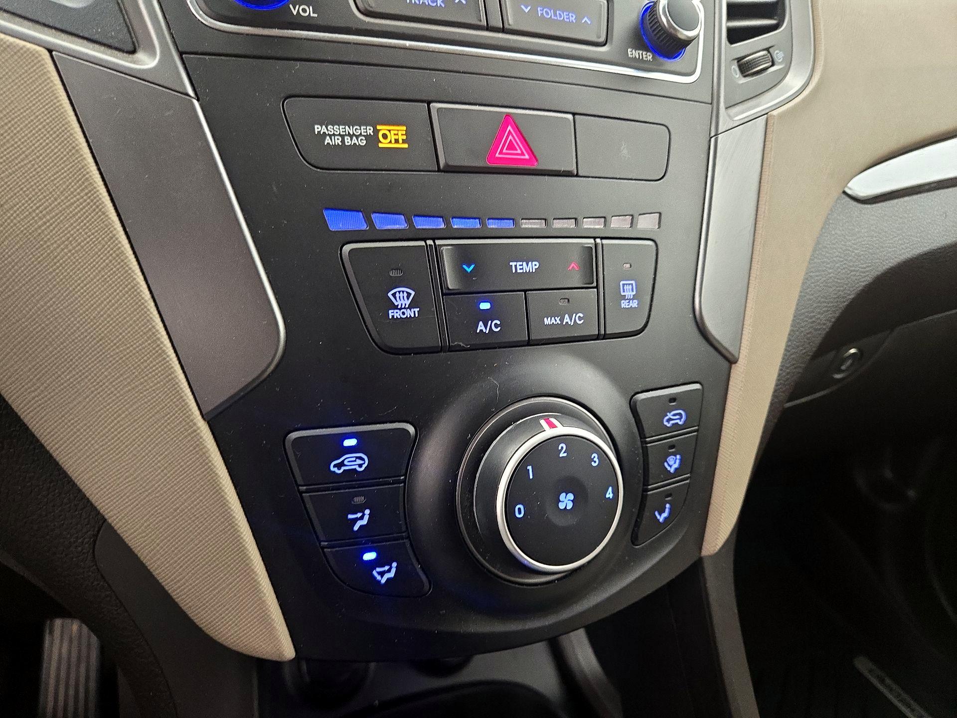 Thumbnail: 2018 Hyundai Santa Fe - 16