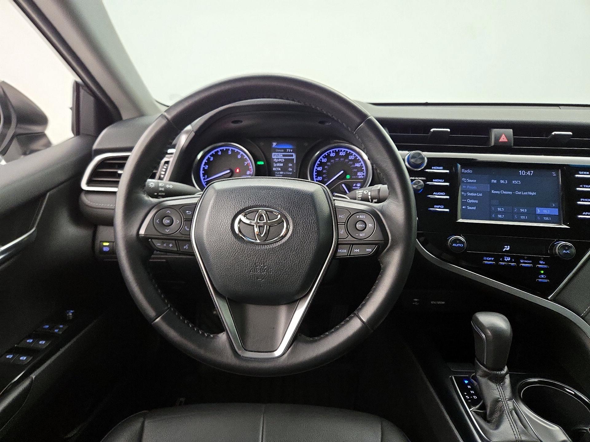 Thumbnail: 2018 Toyota Camry - 10