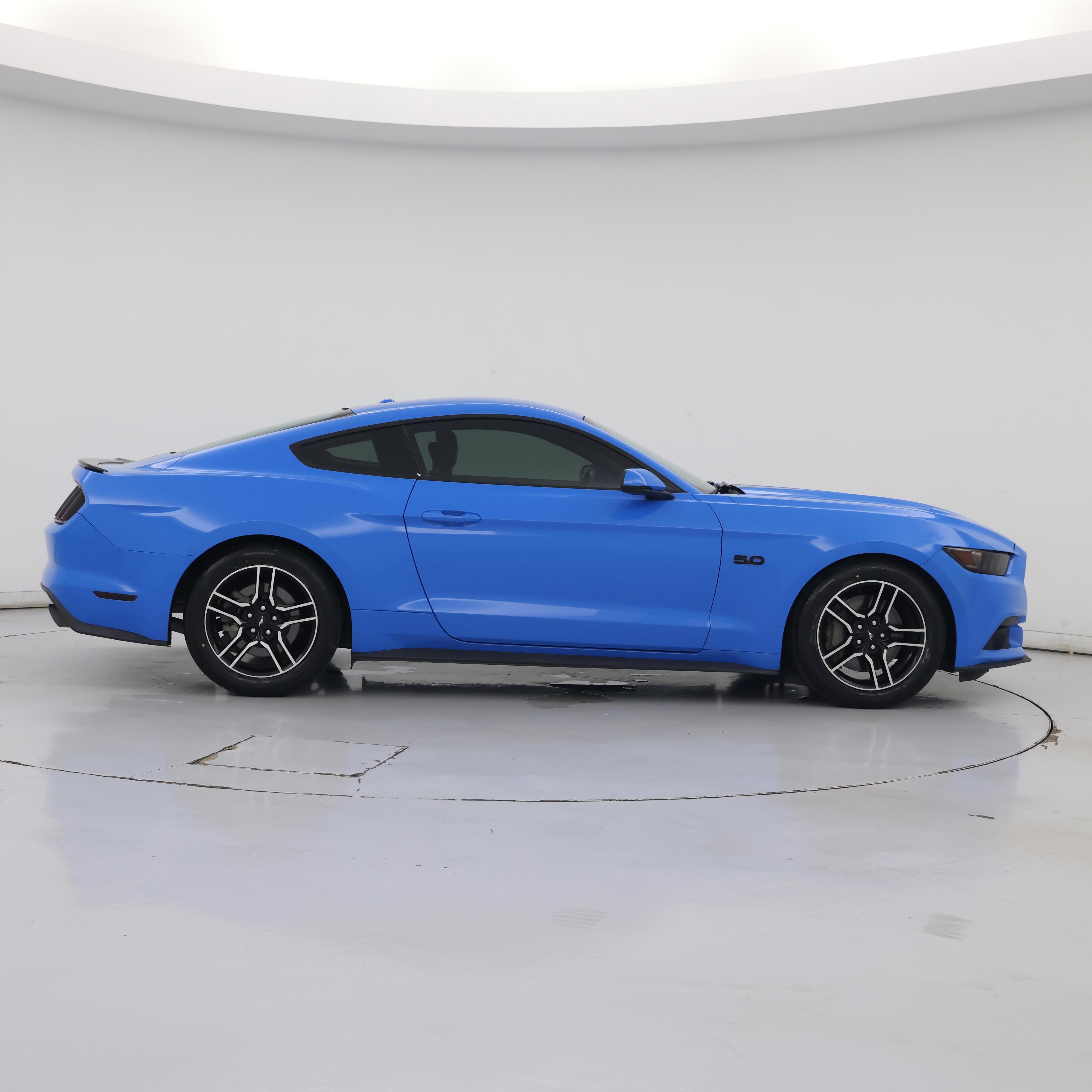 Thumbnail: 2017 Ford Mustang - 7