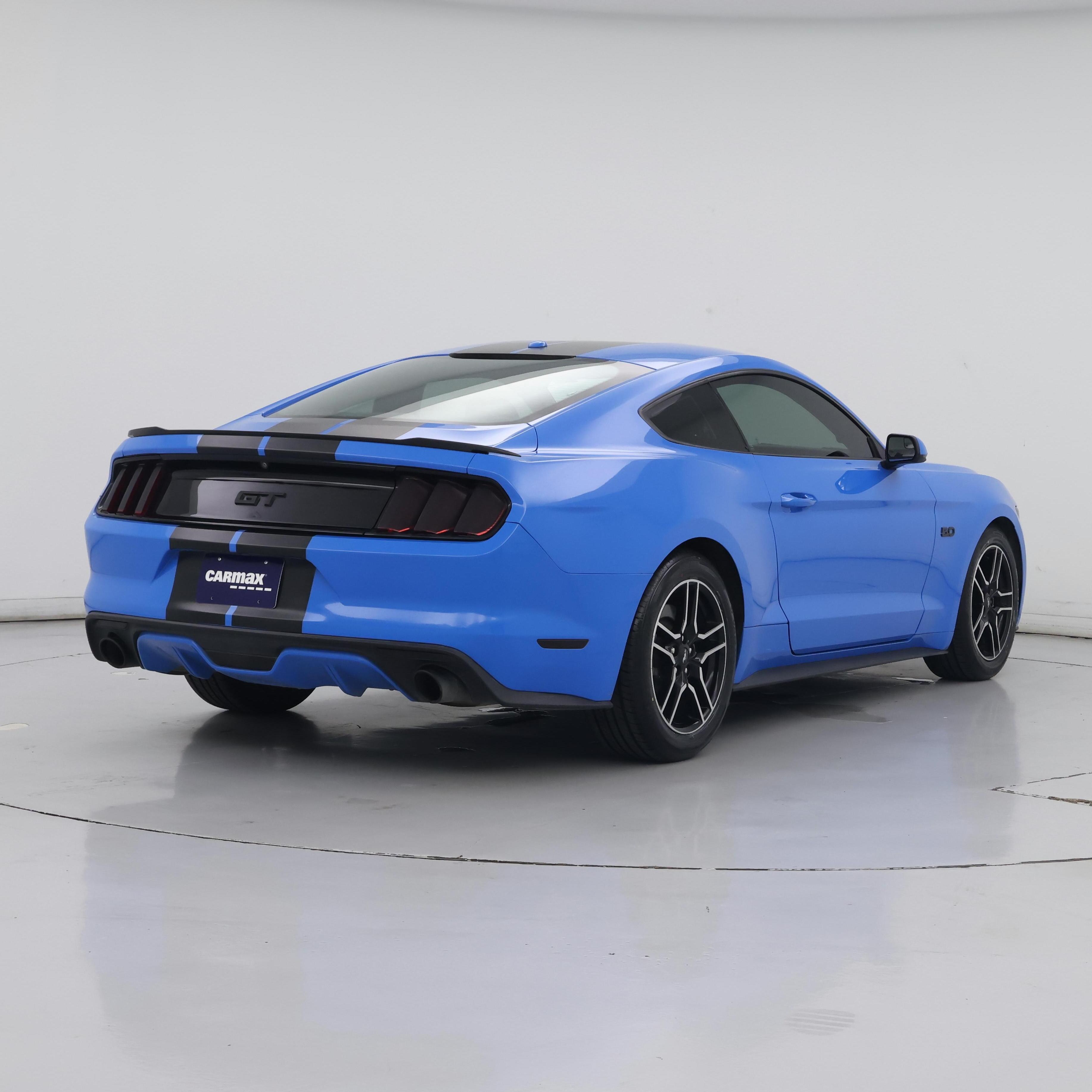 Thumbnail: 2017 Ford Mustang - 8