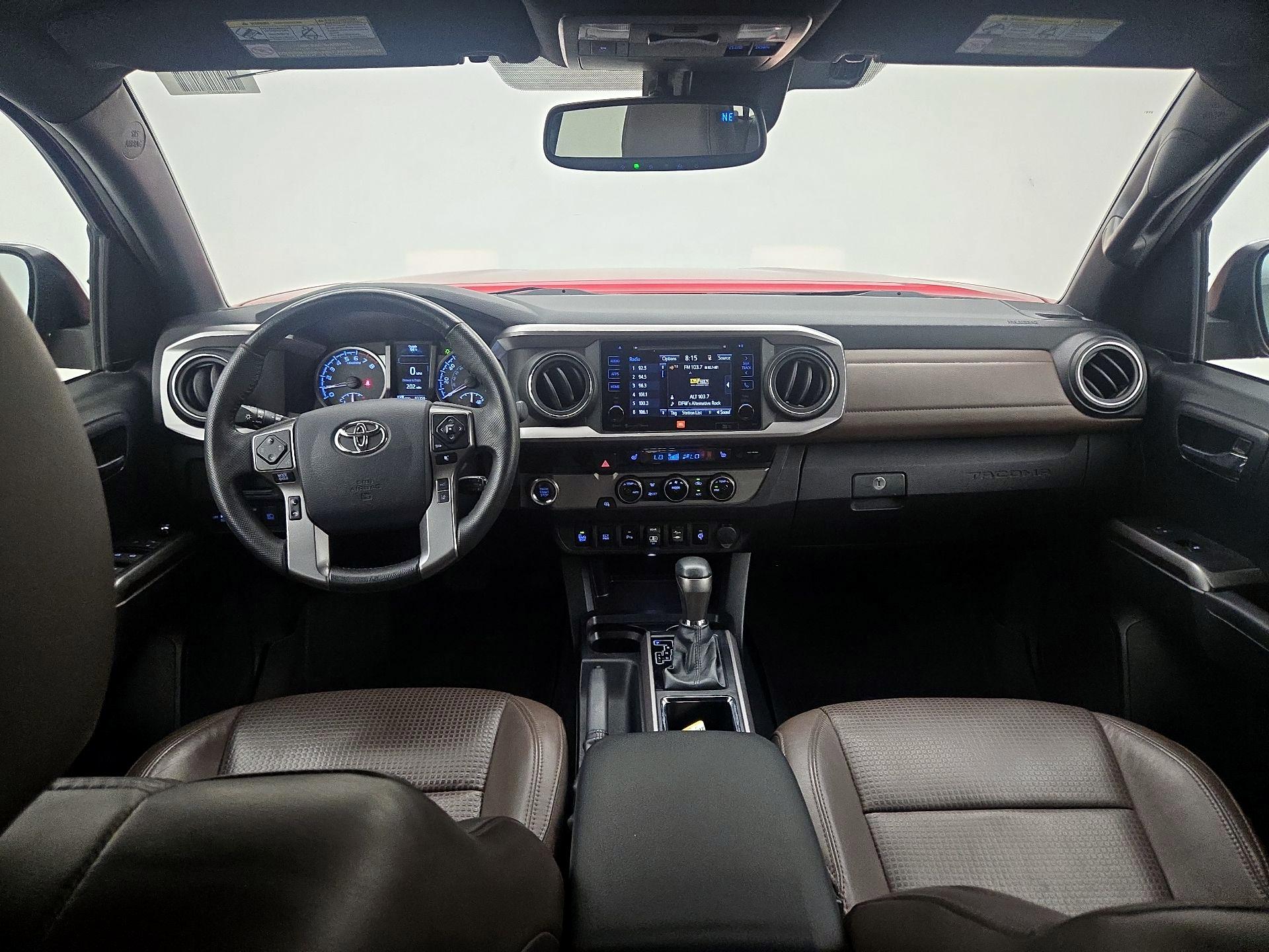 Thumbnail: 2018 Toyota Tacoma - 9
