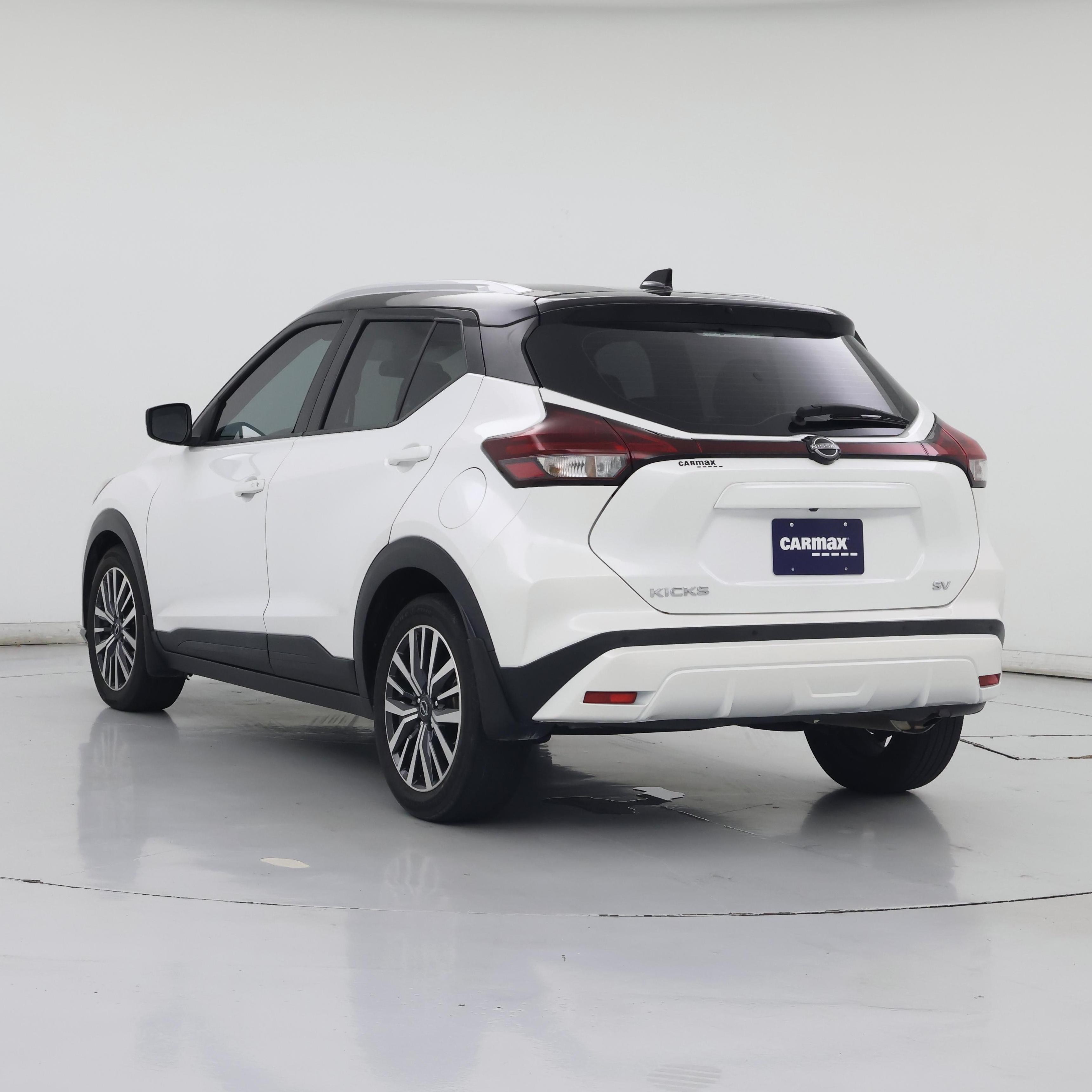 Thumbnail: 2022 Nissan Kicks - 2