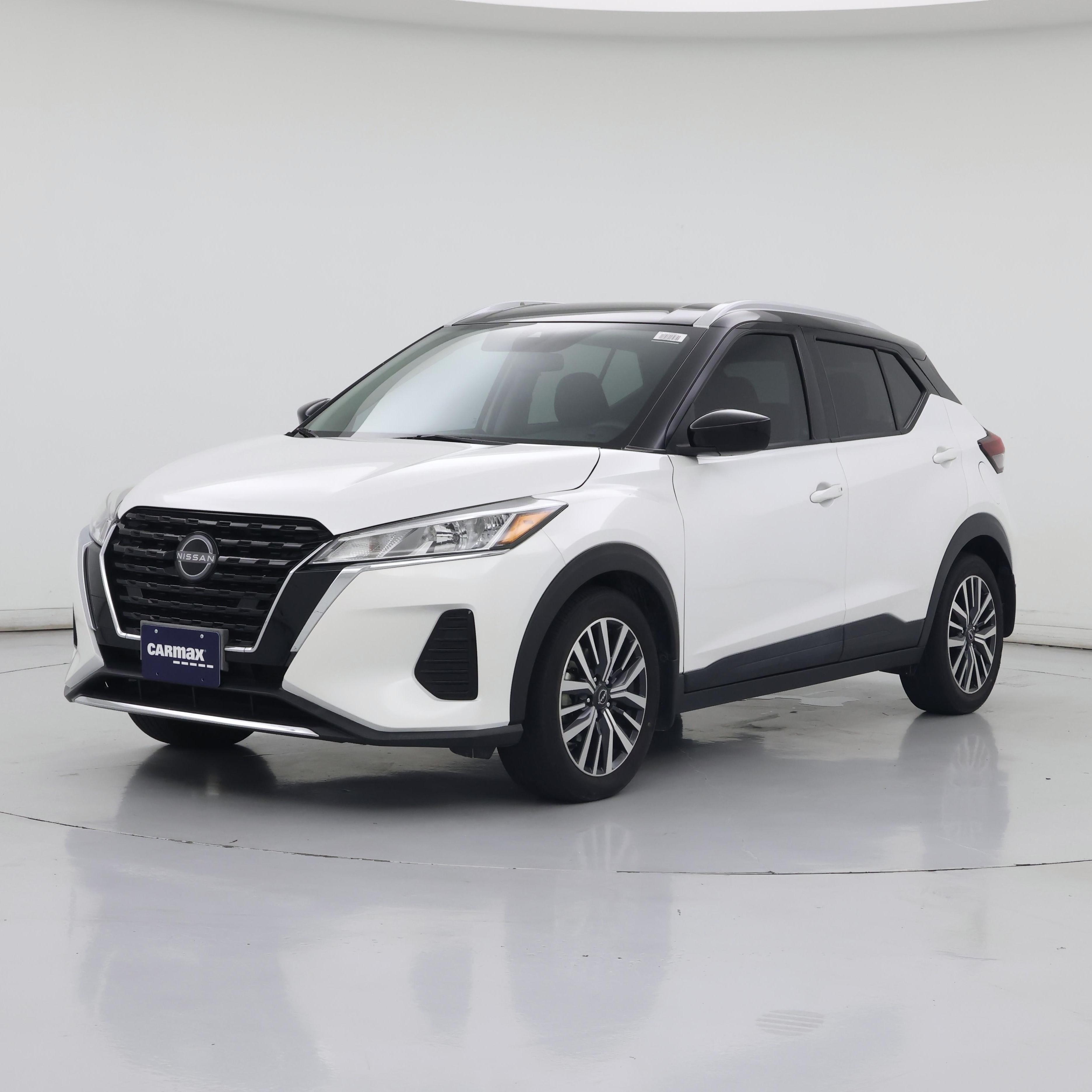 Thumbnail: 2022 Nissan Kicks - 4