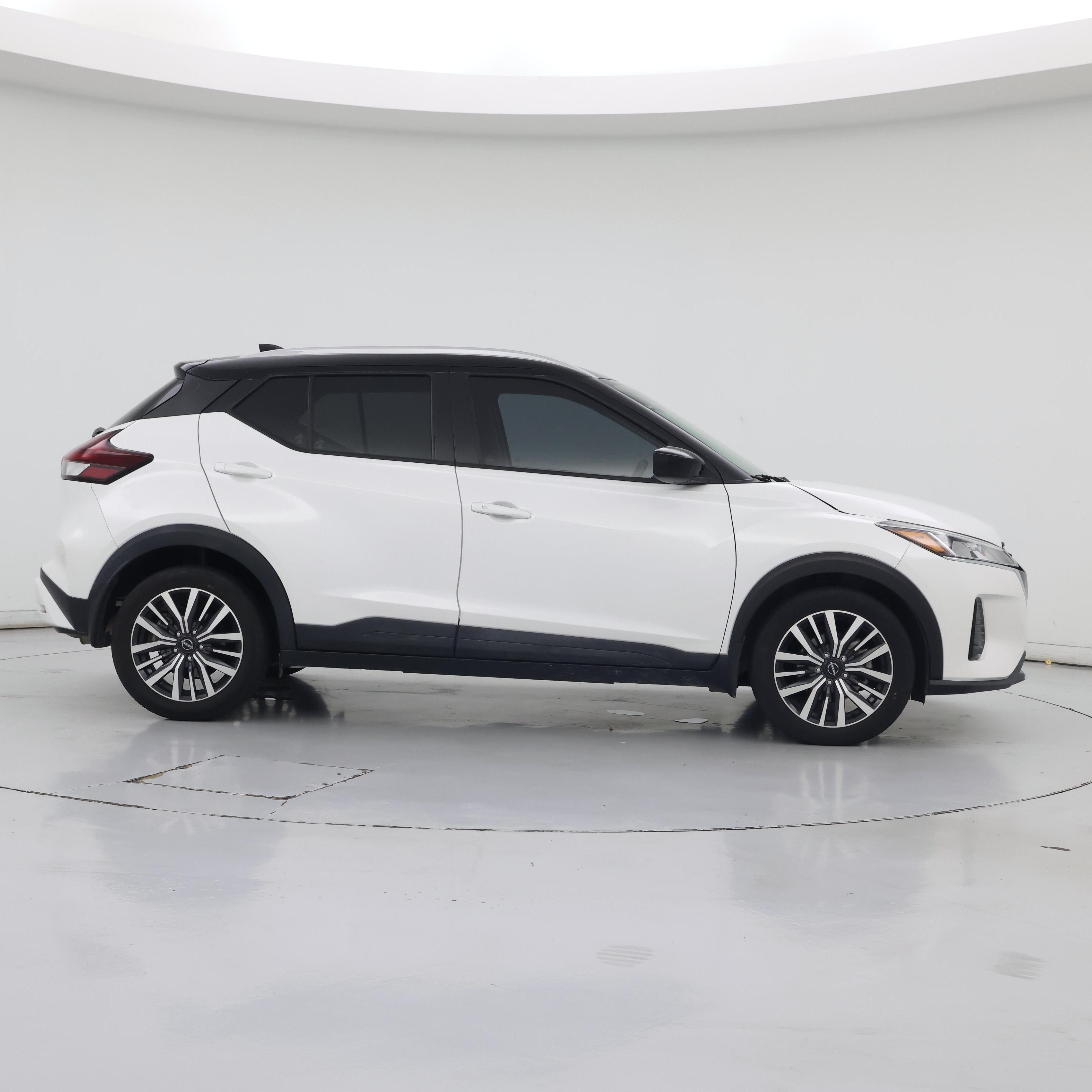 Thumbnail: 2022 Nissan Kicks - 7