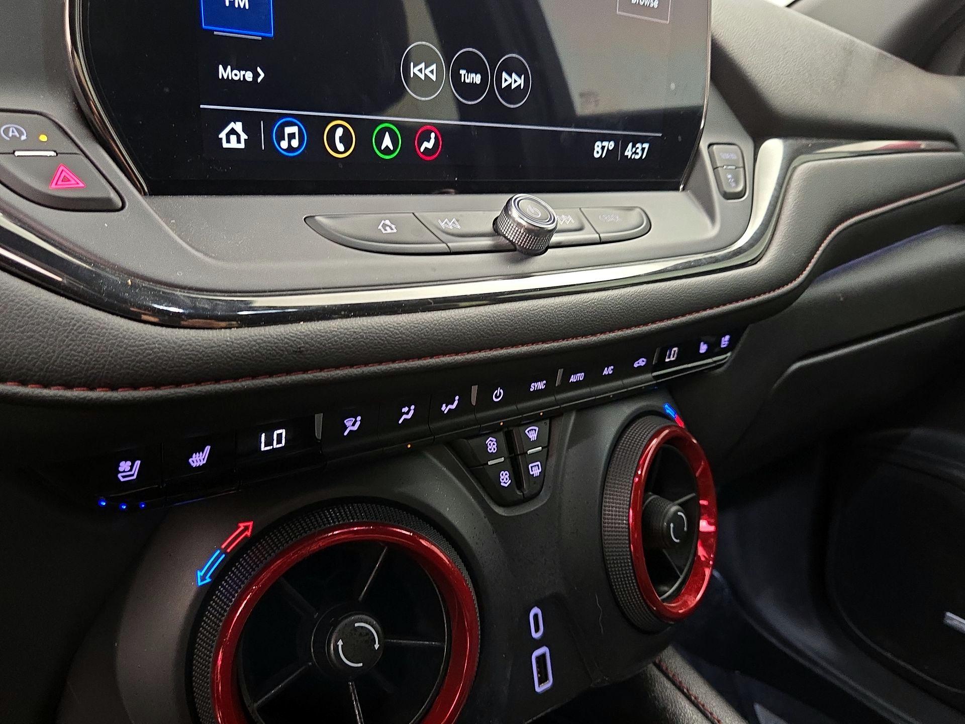 Thumbnail: 2024 Chevrolet Blazer - 17