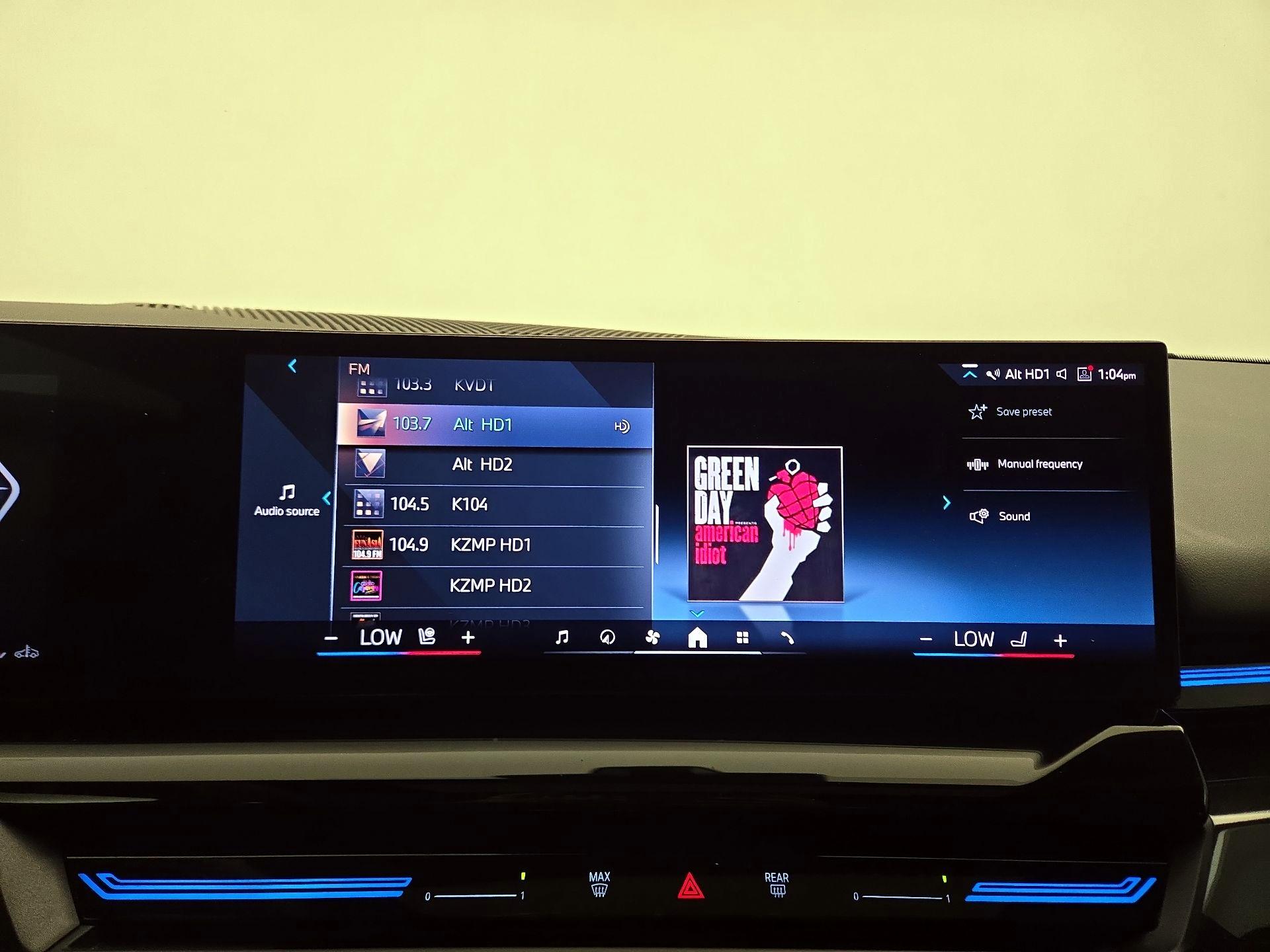 Thumbnail: 2024 BMW 5 Series - 16