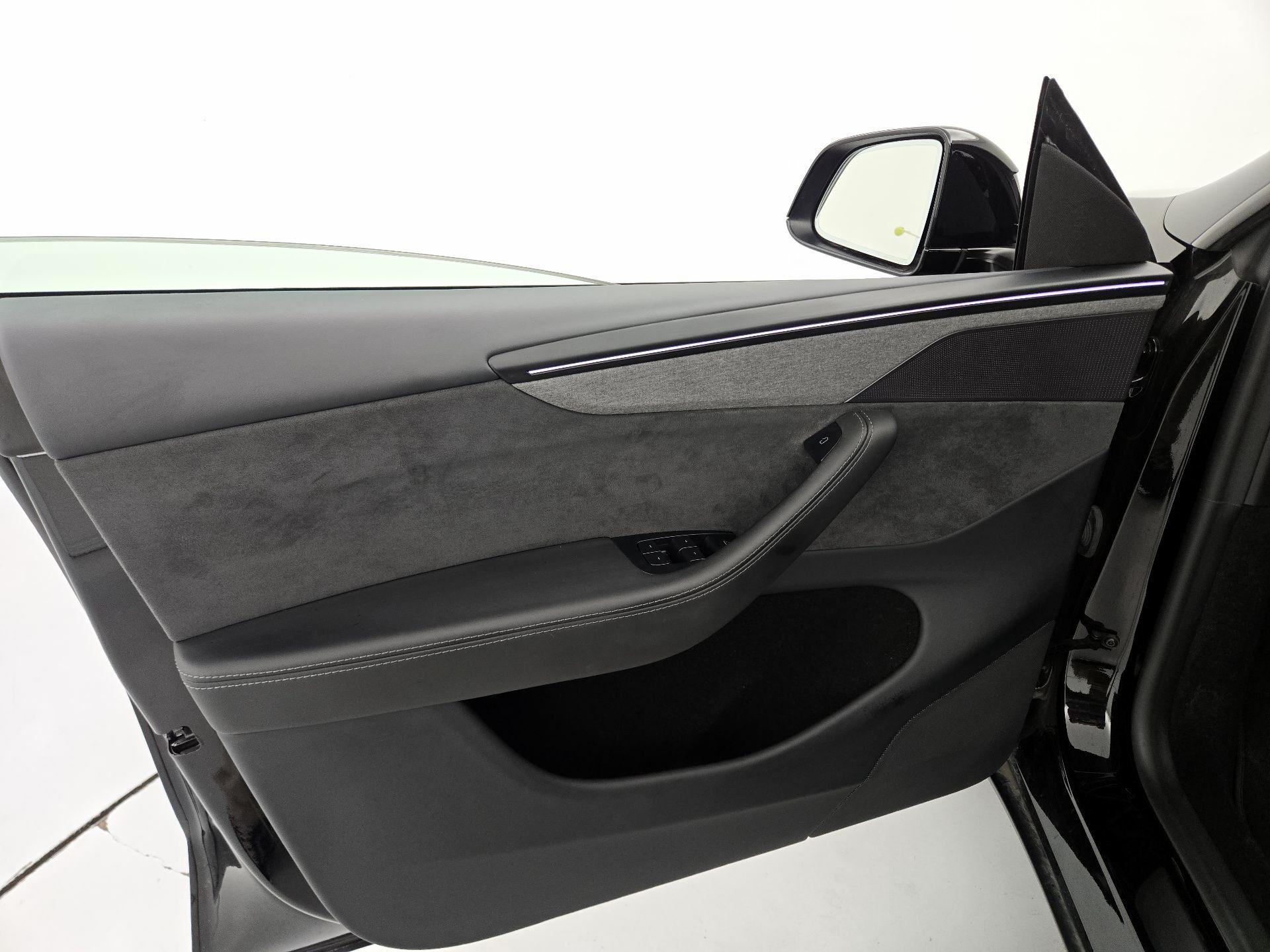 Thumbnail: 2026 Tesla Model Y - 12