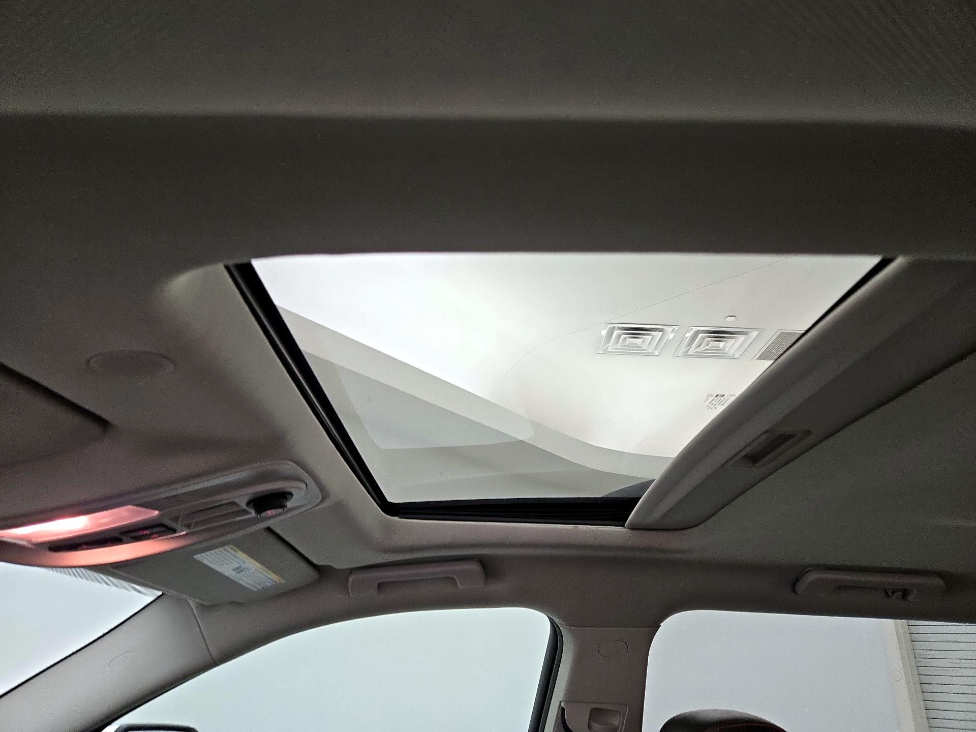 Thumbnail: 2014 GMC Terrain - 19