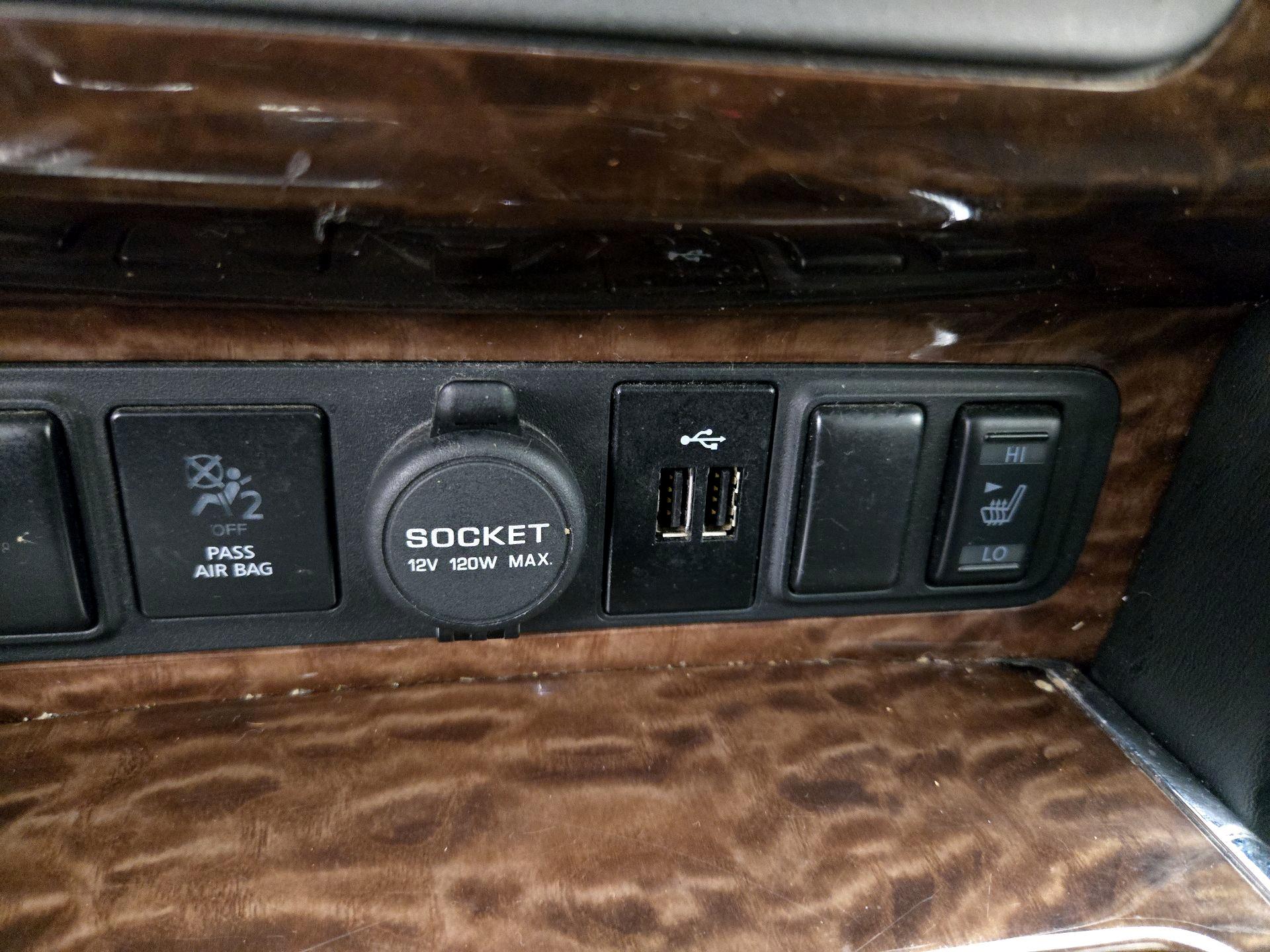 Thumbnail: 2019 Nissan Armada - 19