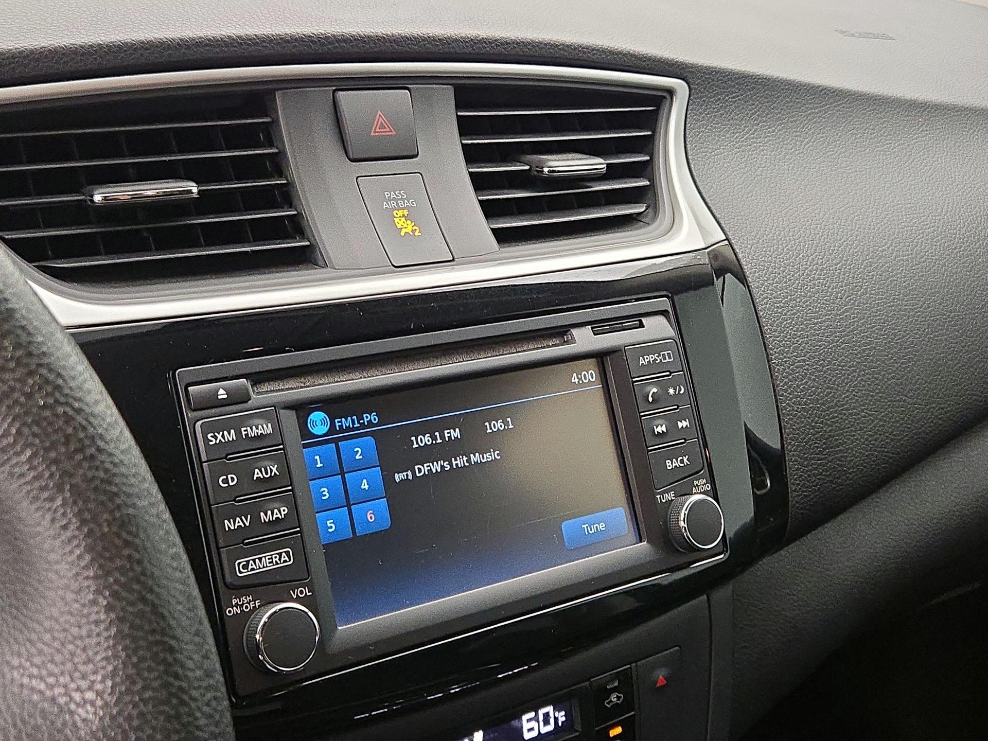 Thumbnail: 2018 Nissan Sentra - 16