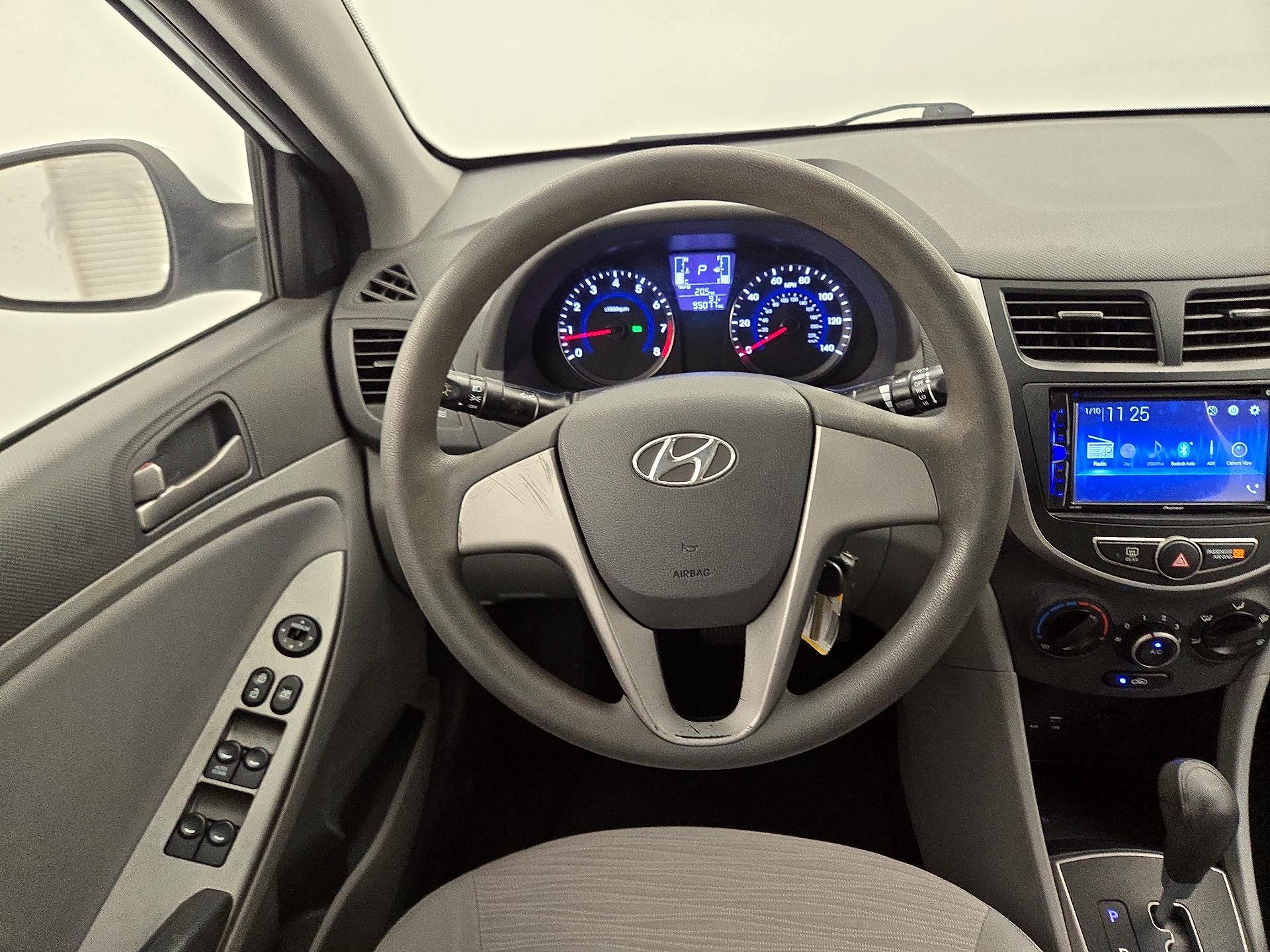Thumbnail: 2017 Hyundai Accent - 10
