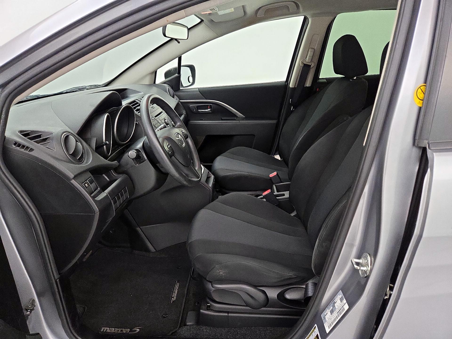Thumbnail: 2015 Mazda Mazda5 - 11