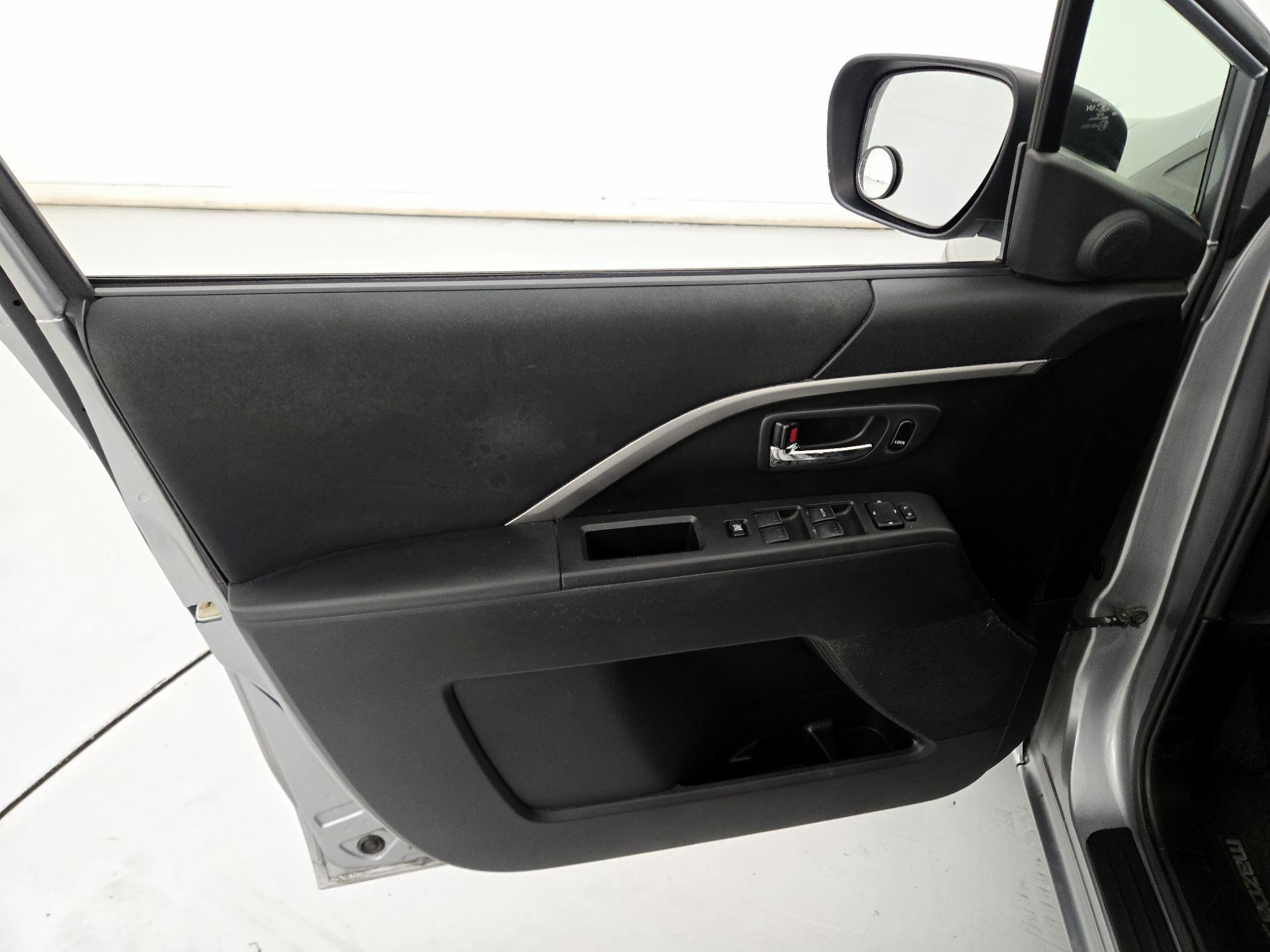Thumbnail: 2015 Mazda Mazda5 - 12