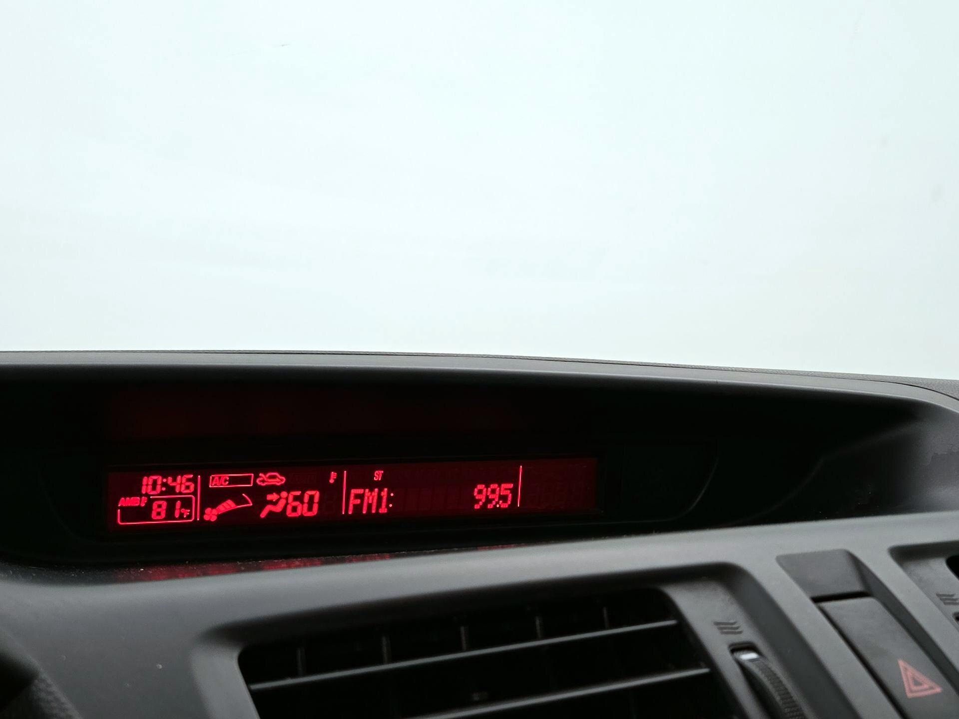 Thumbnail: 2015 Mazda Mazda5 - 14