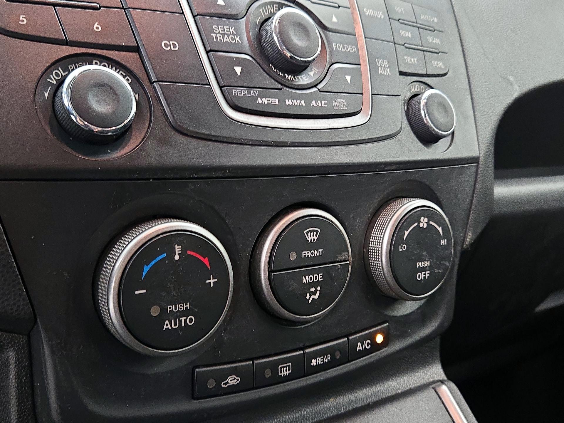 Thumbnail: 2015 Mazda Mazda5 - 15