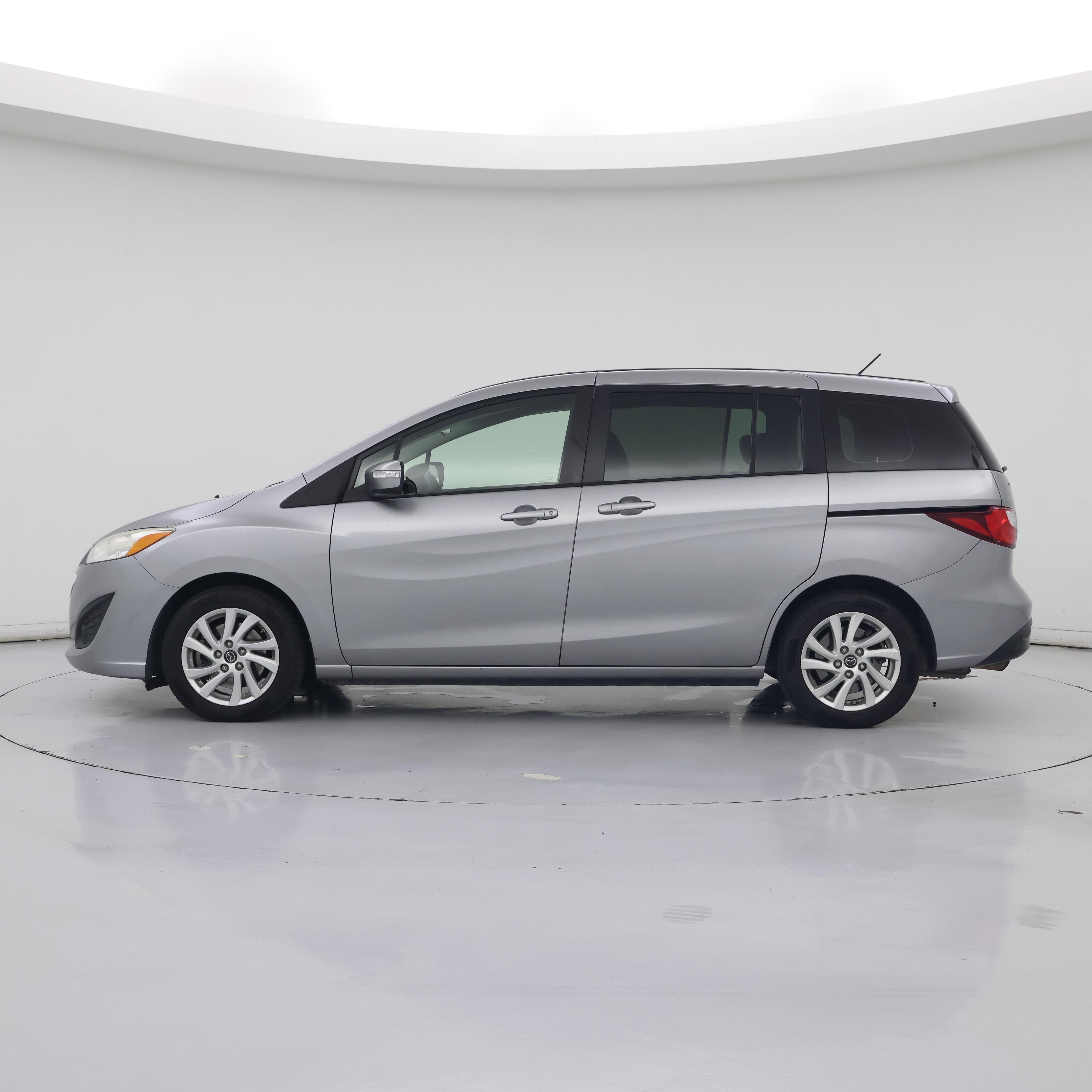 Thumbnail: 2015 Mazda Mazda5 - 3