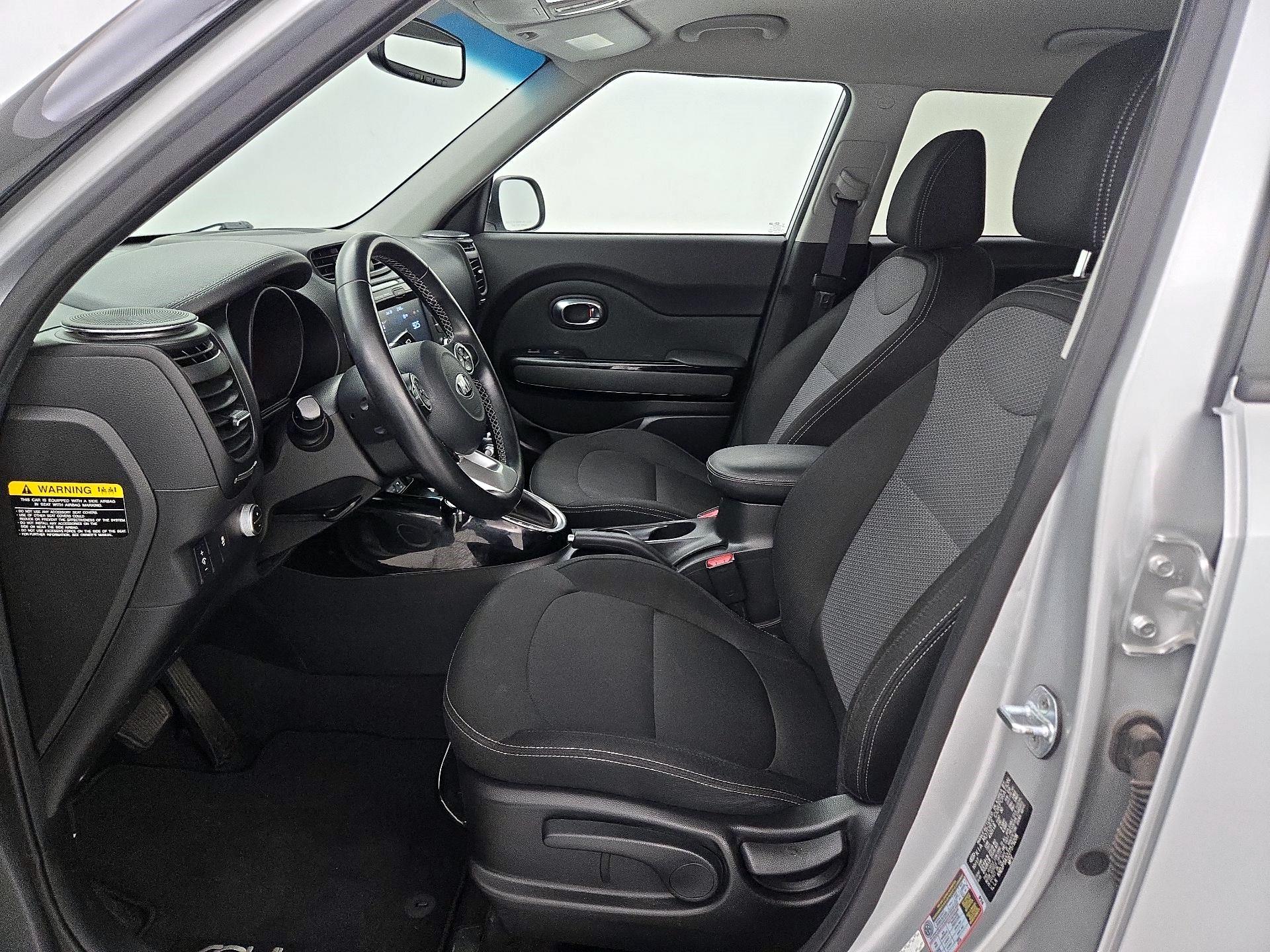 Thumbnail: 2018 Kia Soul - 11
