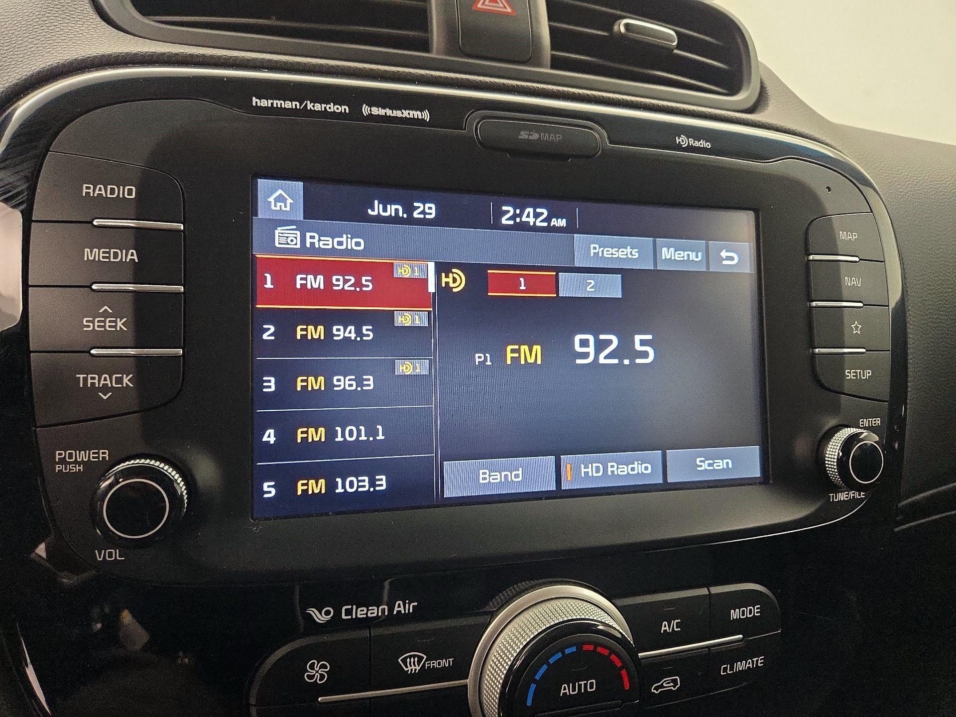 Thumbnail: 2018 Kia Soul - 15