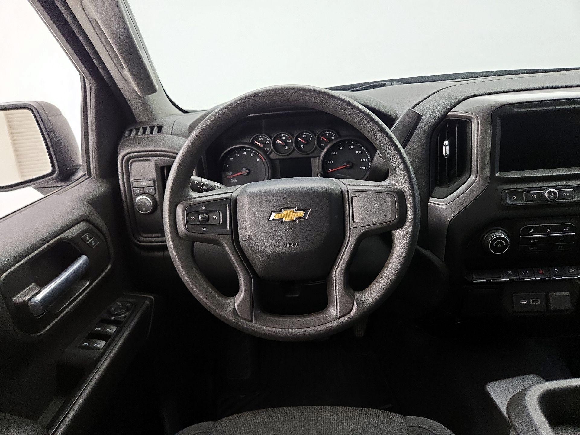 Thumbnail: 2021 Chevrolet Silverado 1500 - 10
