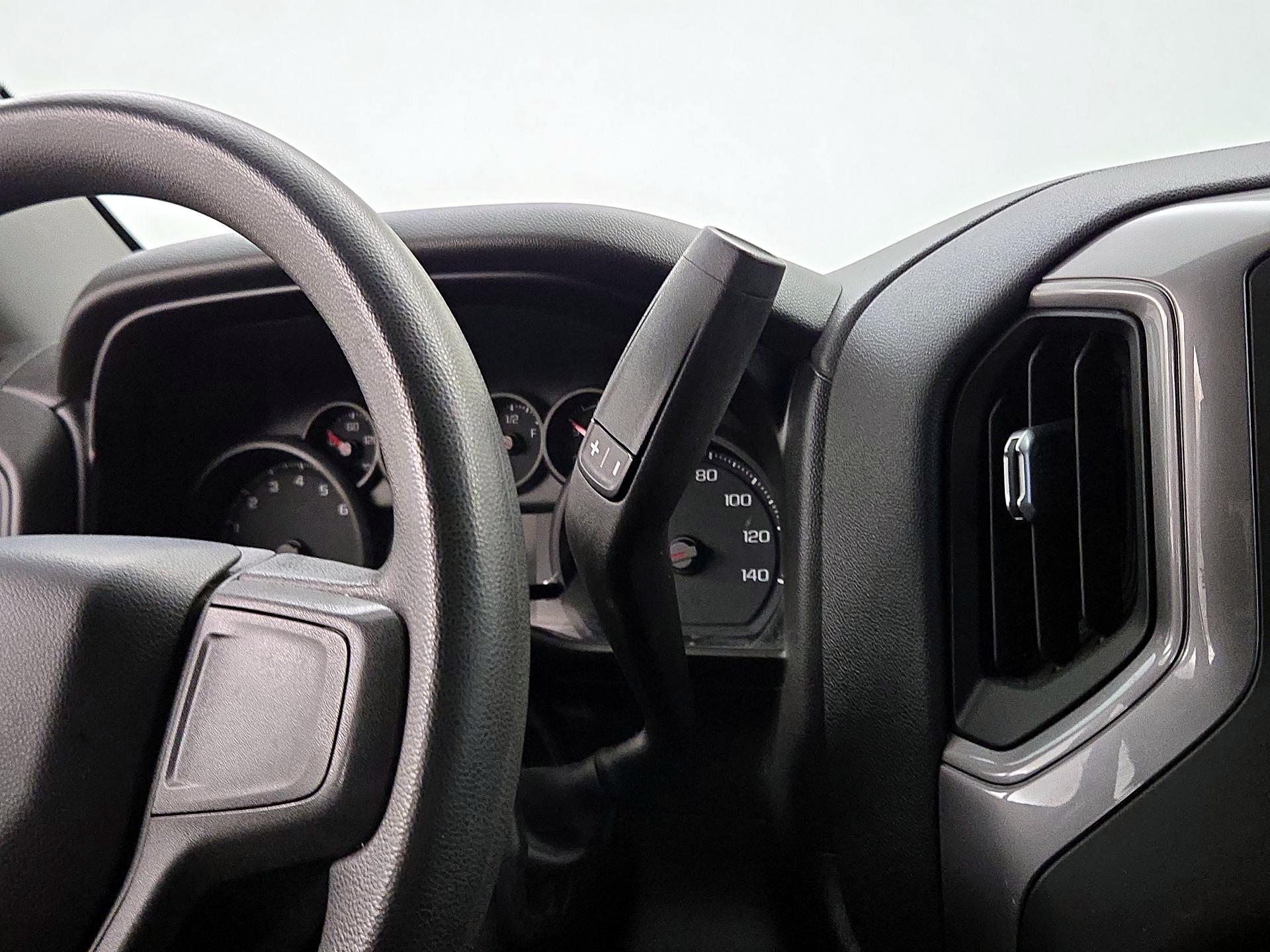 Thumbnail: 2021 Chevrolet Silverado 1500 - 17