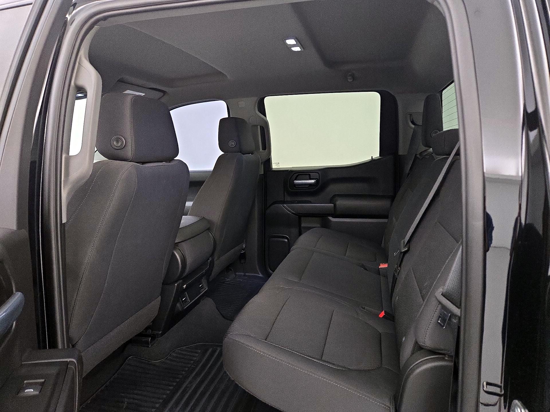 Thumbnail: 2021 Chevrolet Silverado 1500 - 19