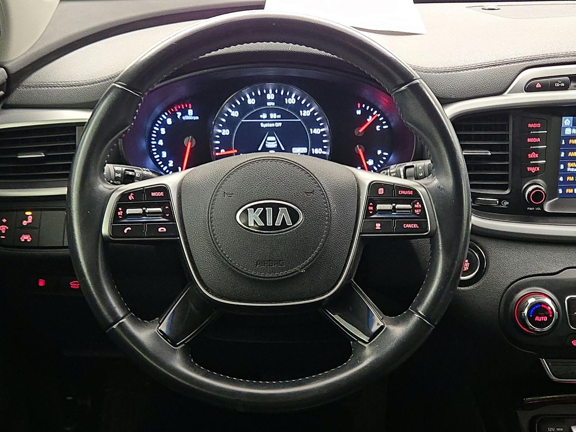 Thumbnail: 2019 Kia Sorento - 10