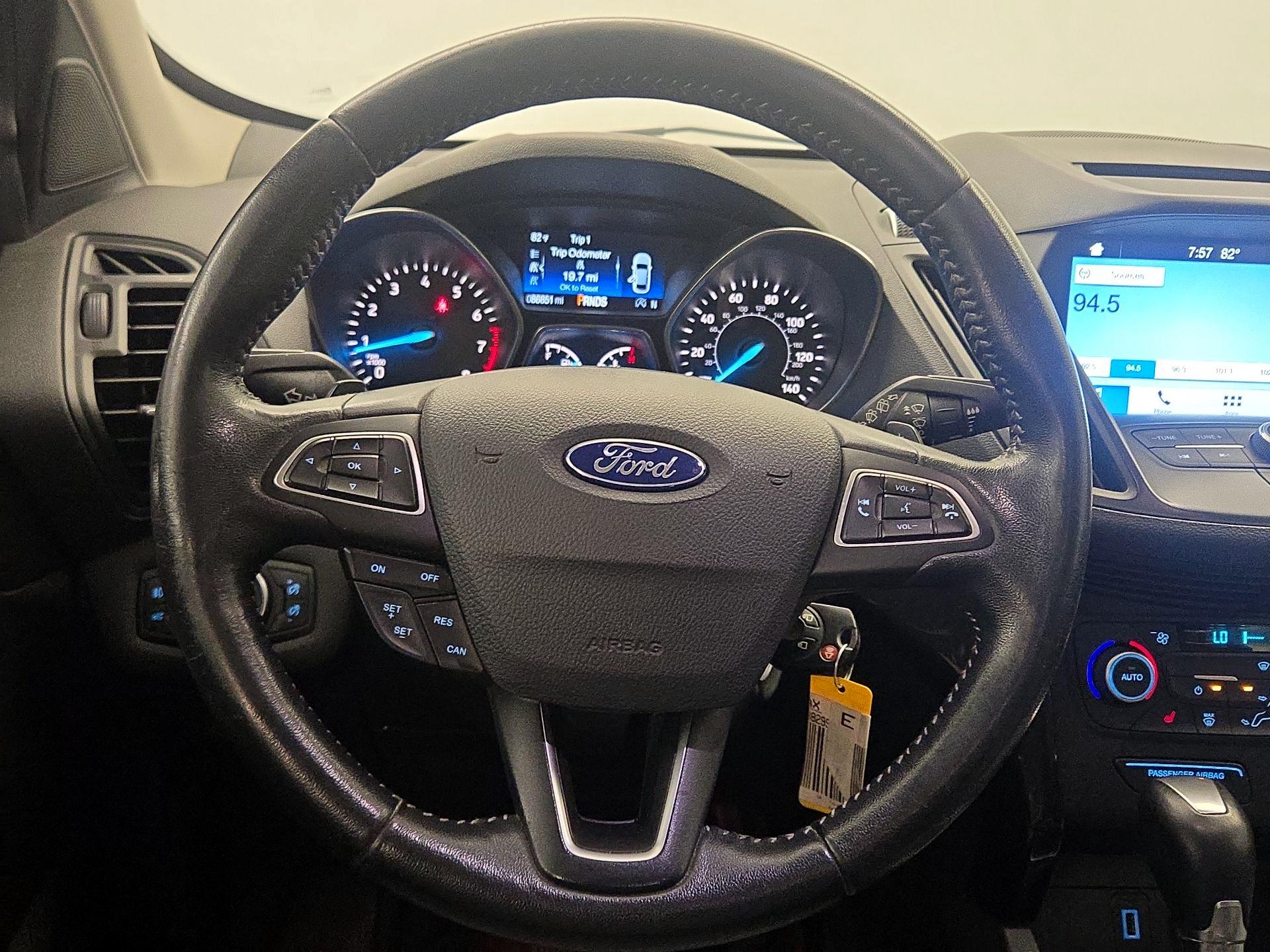Thumbnail: 2018 Ford Escape - 10