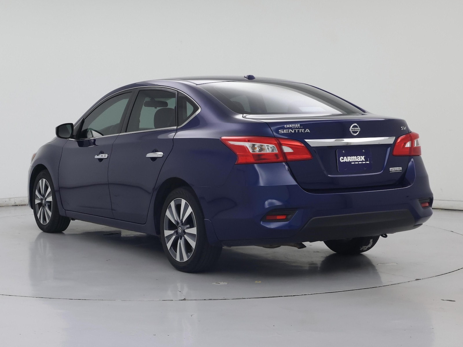 2019 Nissan Sentra SV - Photo 3
