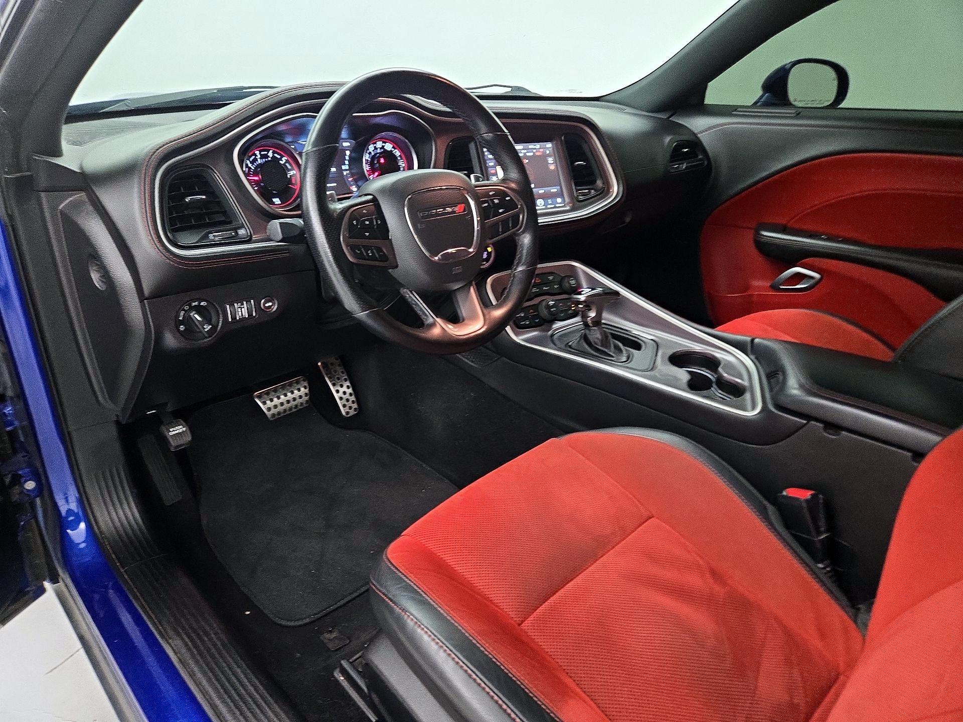 Thumbnail: 2022 Dodge Challenger - 9