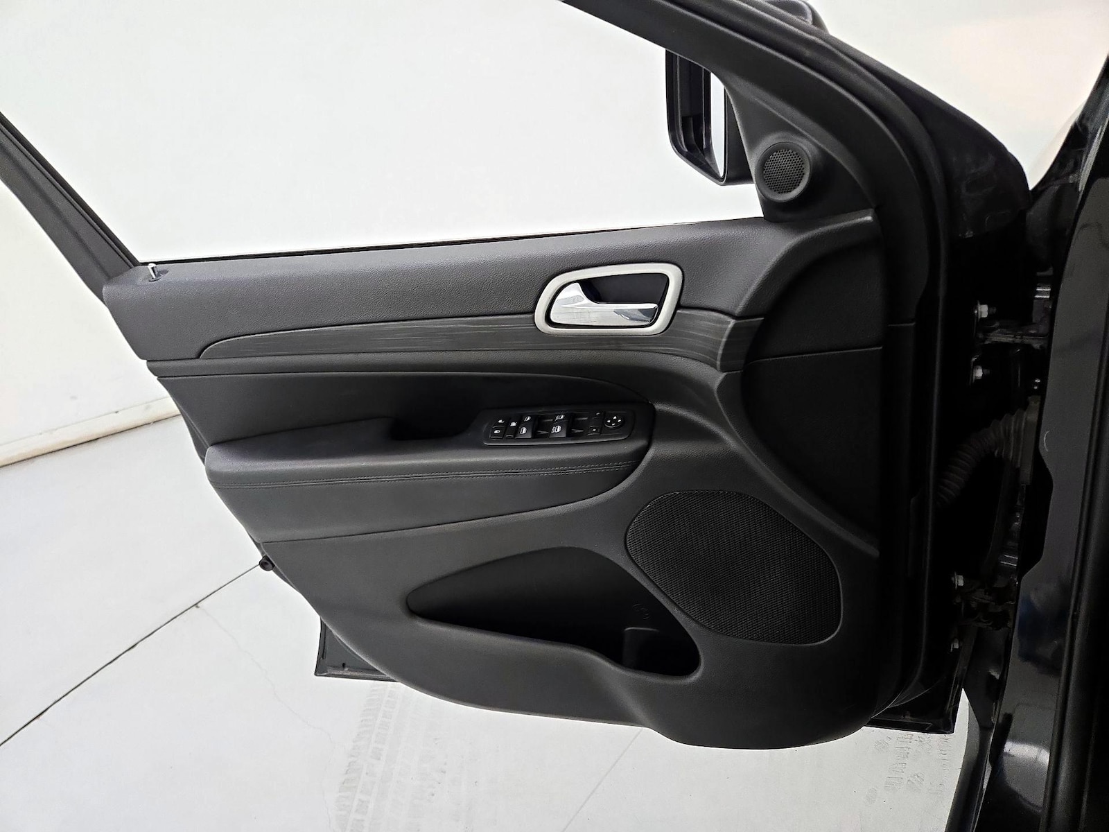 2020 Jeep Grand Cherokee Laredo E - Photo 13