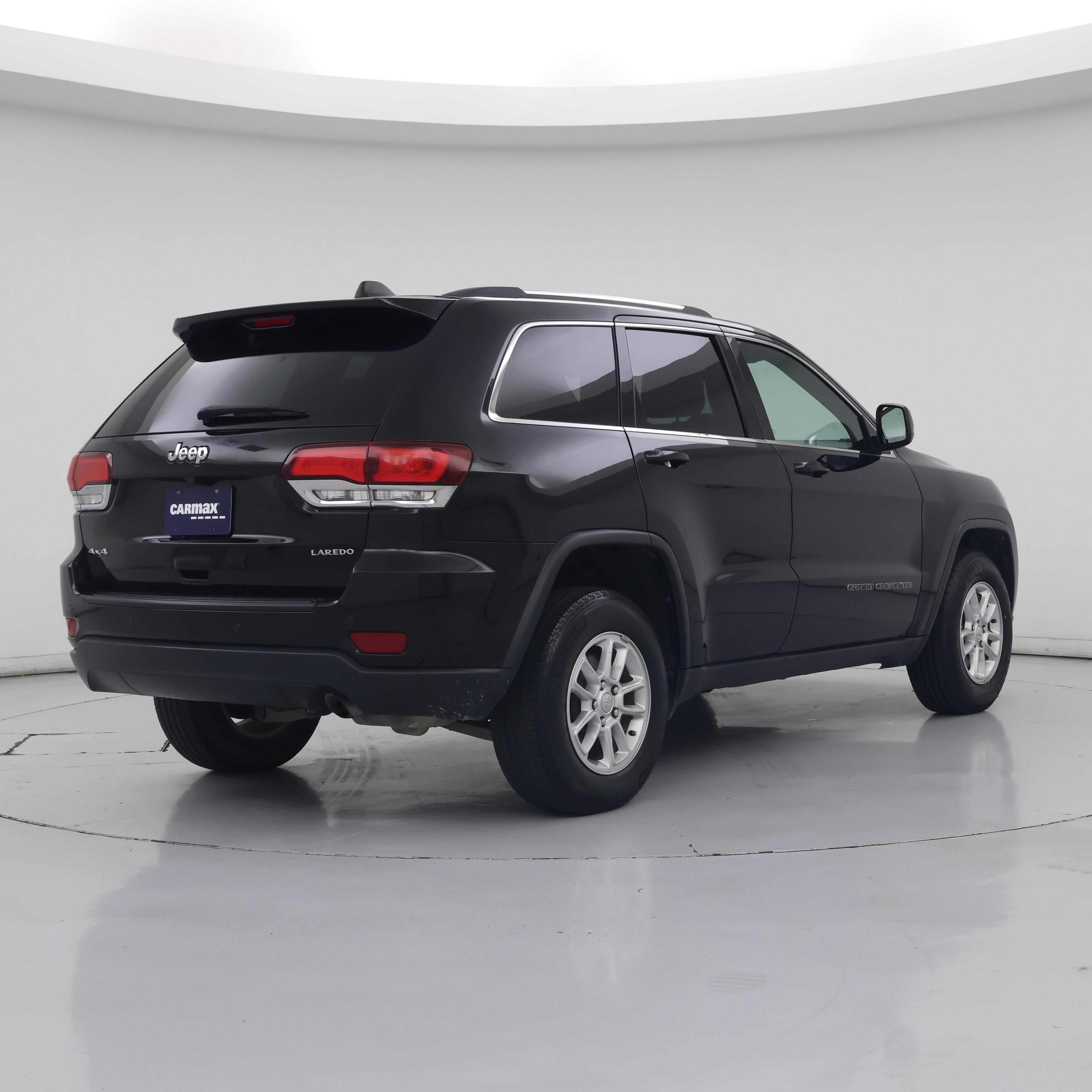 Thumbnail: 2020 Jeep Grand Cherokee - 8