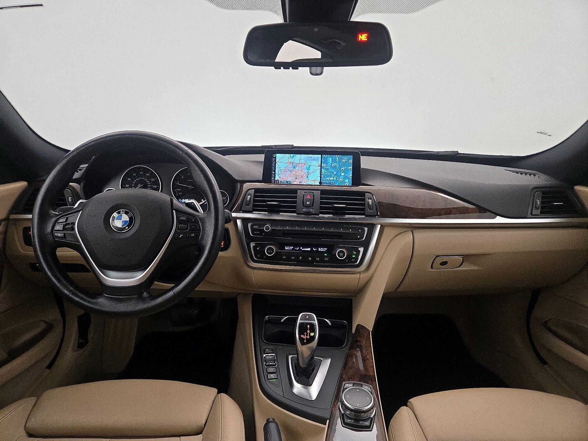 Thumbnail: 2016 BMW 3 Series - 11