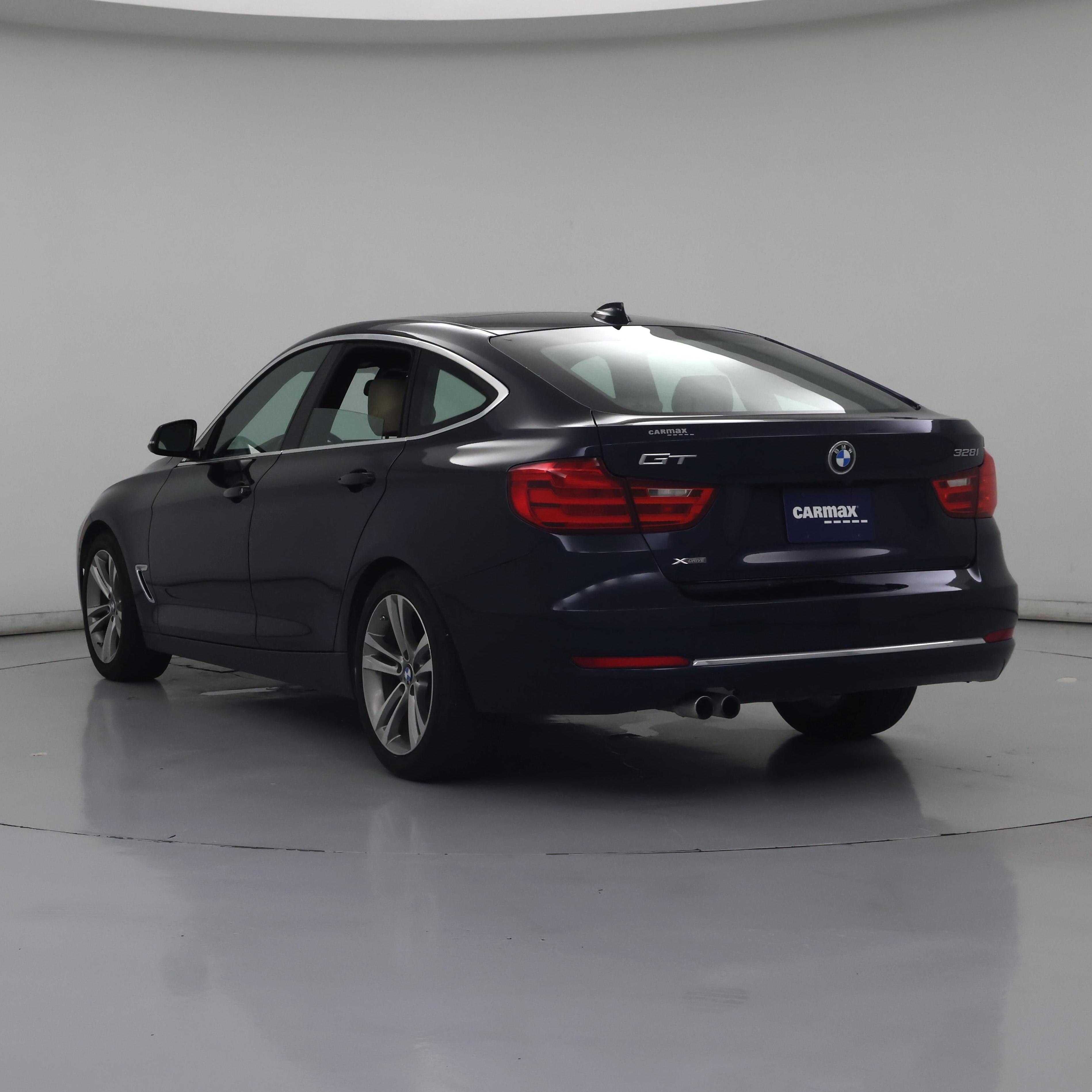 Thumbnail: 2016 BMW 3 Series - 2