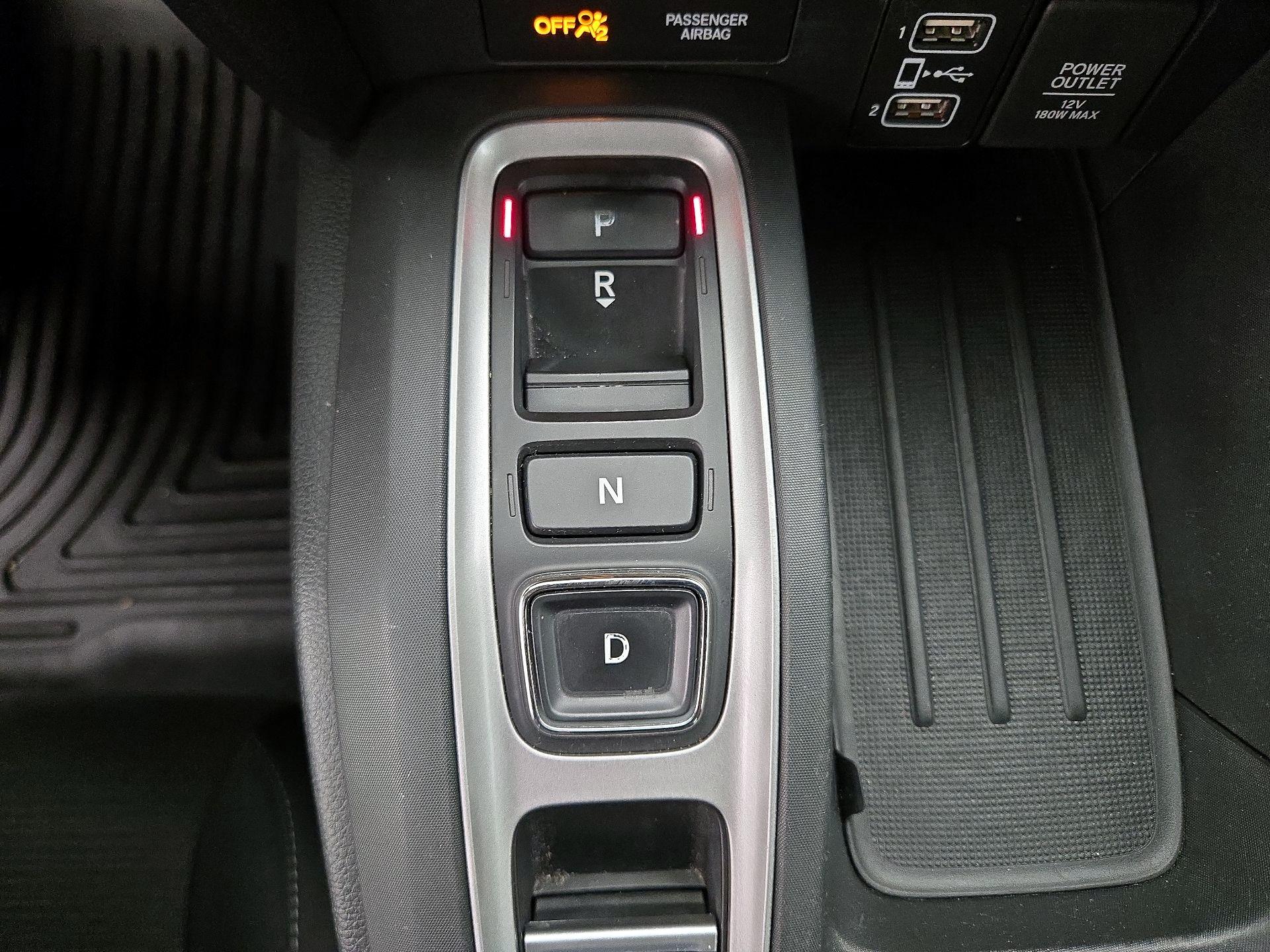 Thumbnail: 2019 Honda Insight - 17