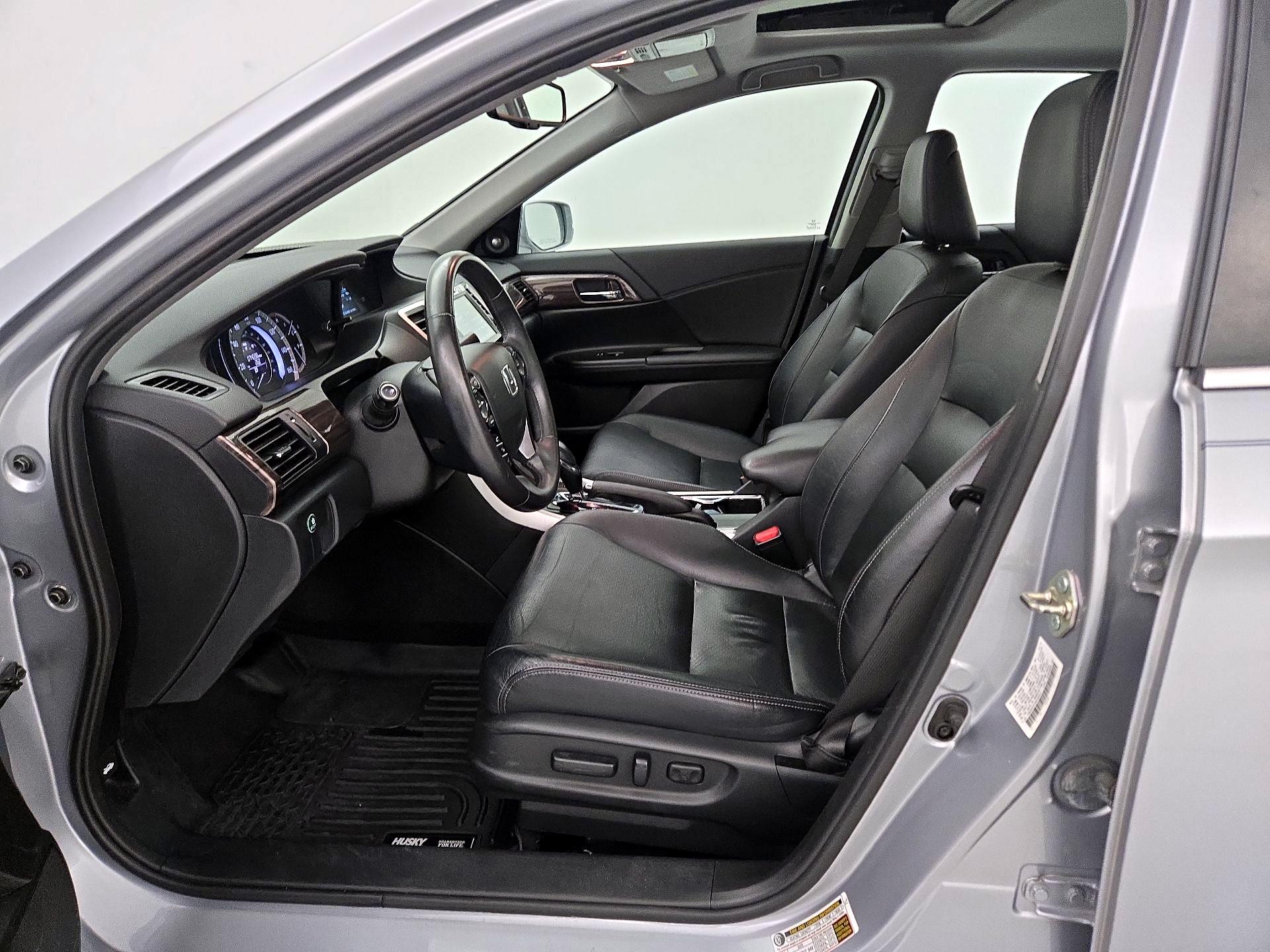 Thumbnail: 2016 Honda Accord - 11
